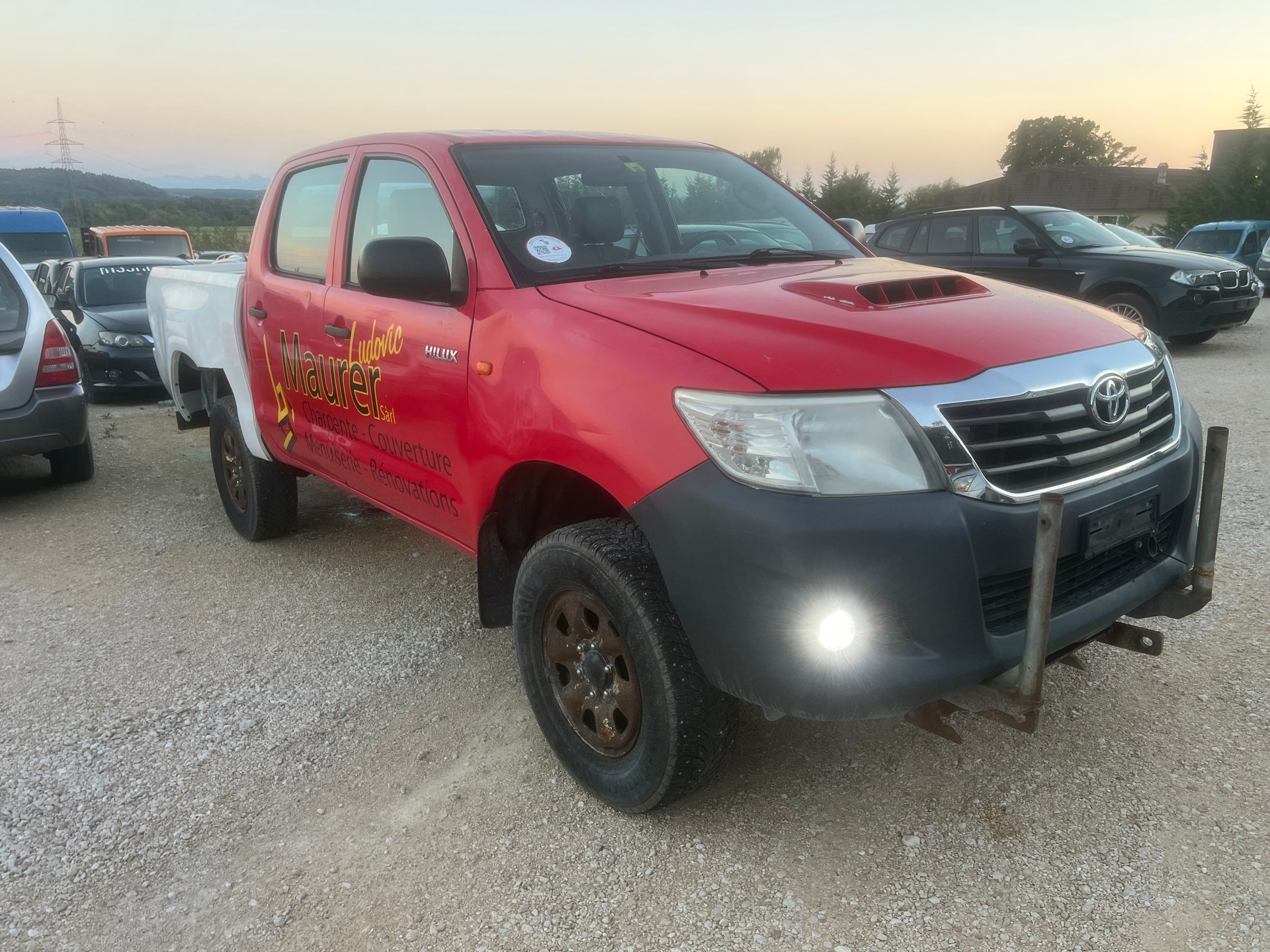 TOYOTA Hilux 2.5D 4WD Double Cab Luna-image-8