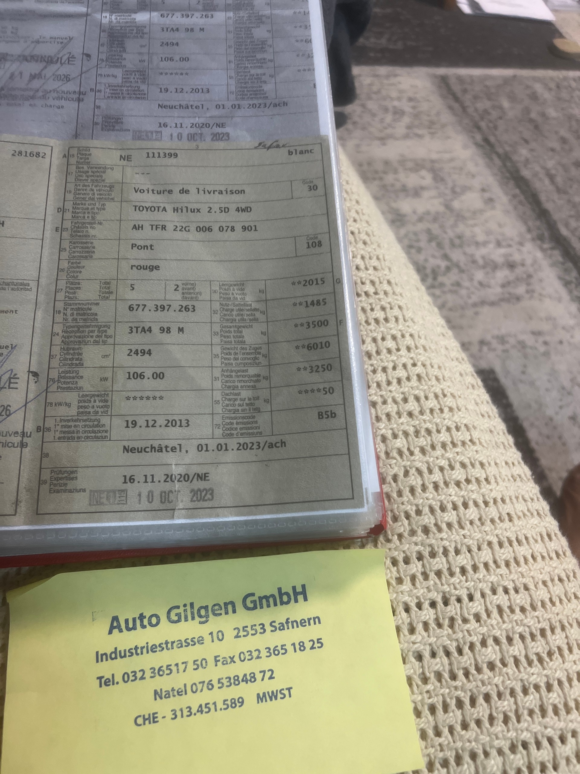 TOYOTA Hilux 2.5D 4WD Double Cab Luna-image-1