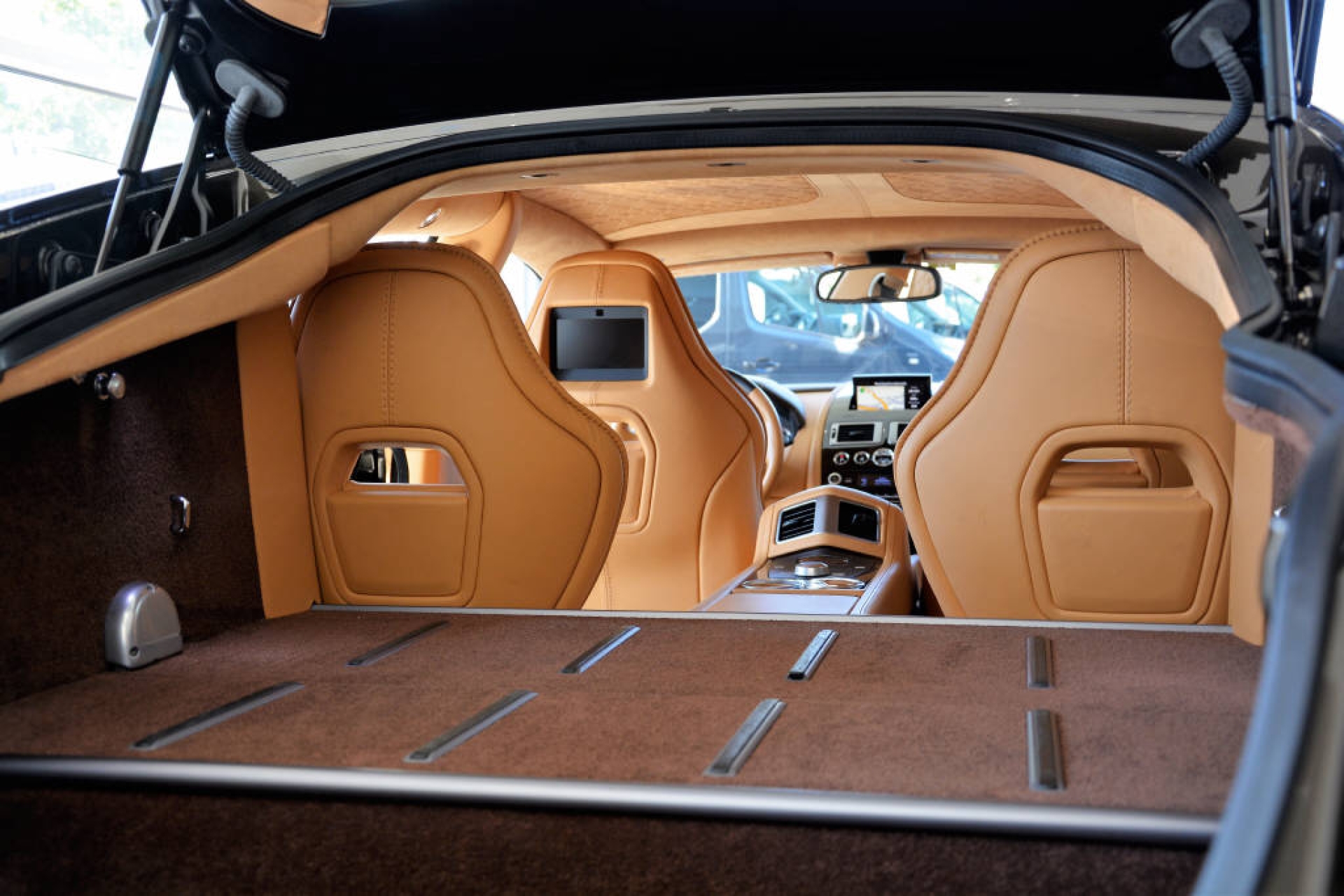 ASTON MARTIN Rapide Rapide 6.0 S V12-image-10