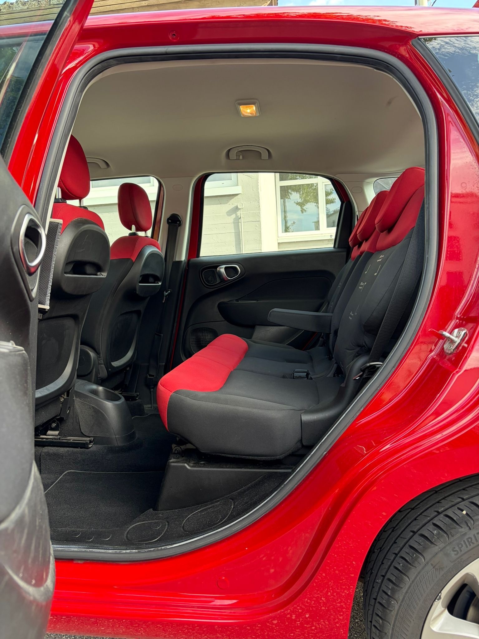 FIAT 500L 1.3 JTD Lounge-image-10