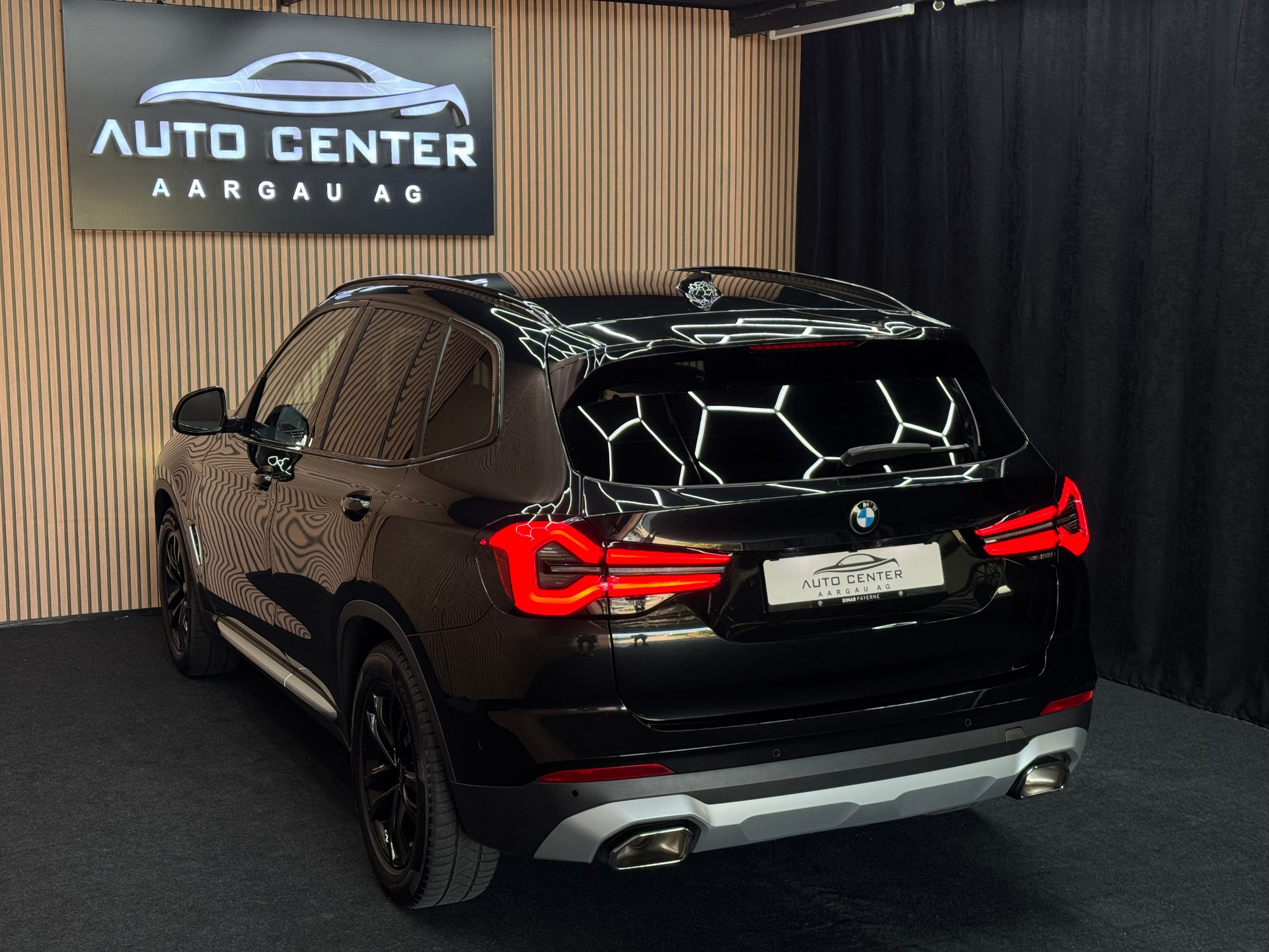 BMW X3 20d xDrive *ab CHF 229.-/ Monat*-image-3