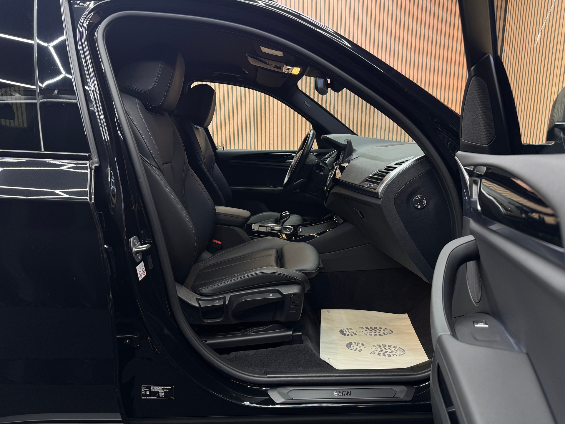 BMW X3 20d xDrive *ab CHF 229.-/ Monat*-image-13