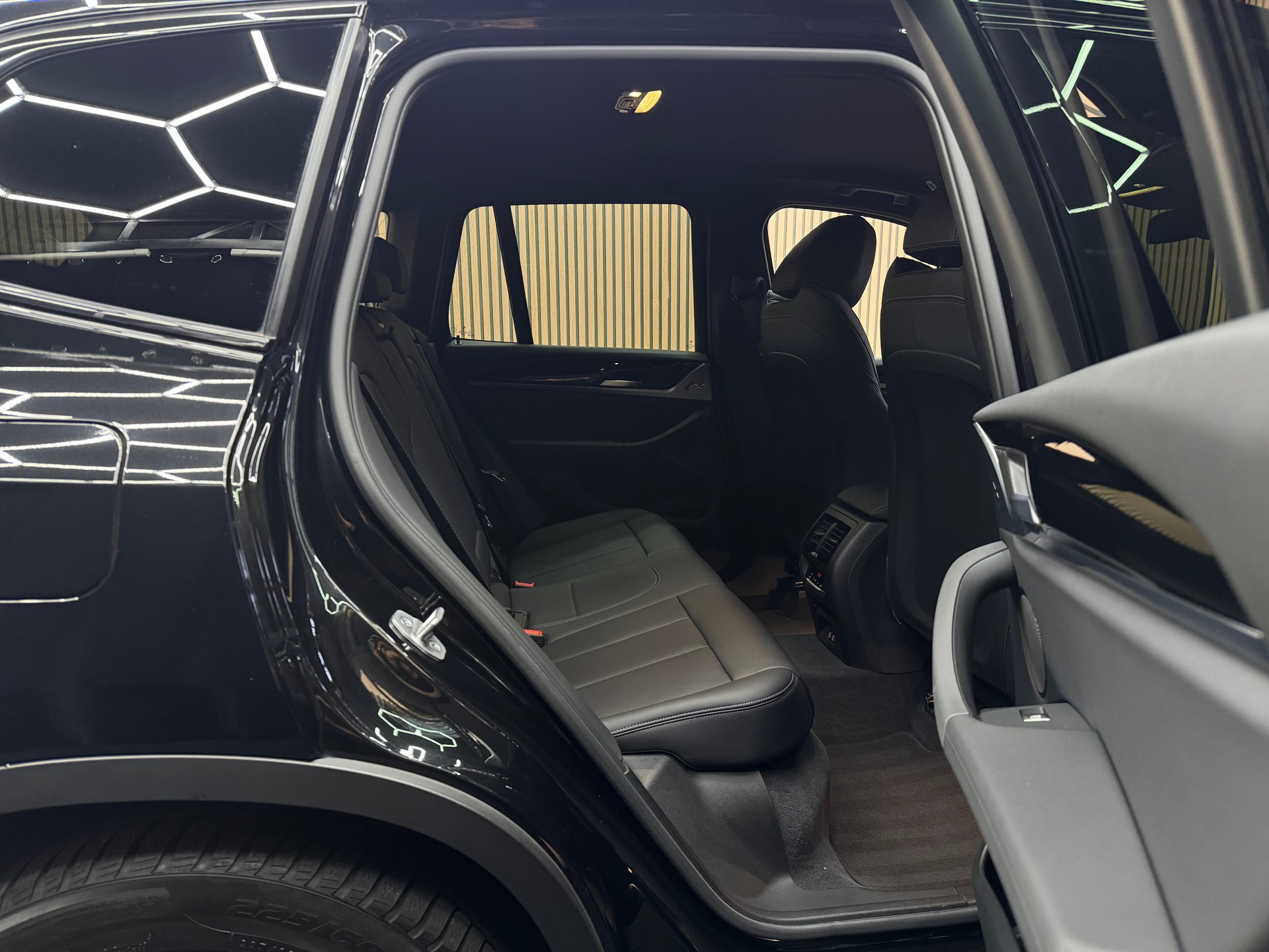 BMW X3 20d xDrive *ab CHF 229.-/ Monat*-image-12