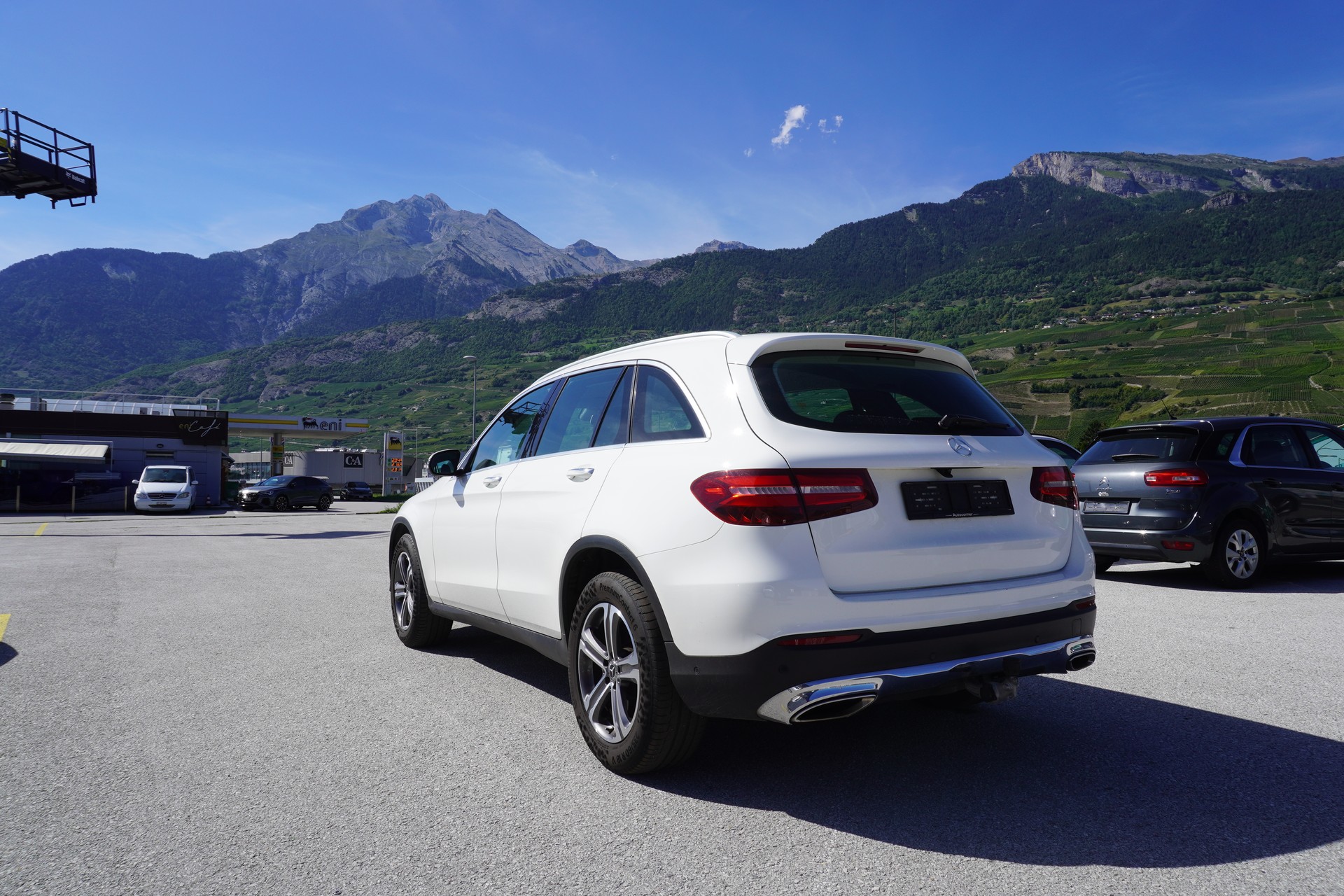 MERCEDES-BENZ GLC 250 4Matic 9G-Tronic-image-2