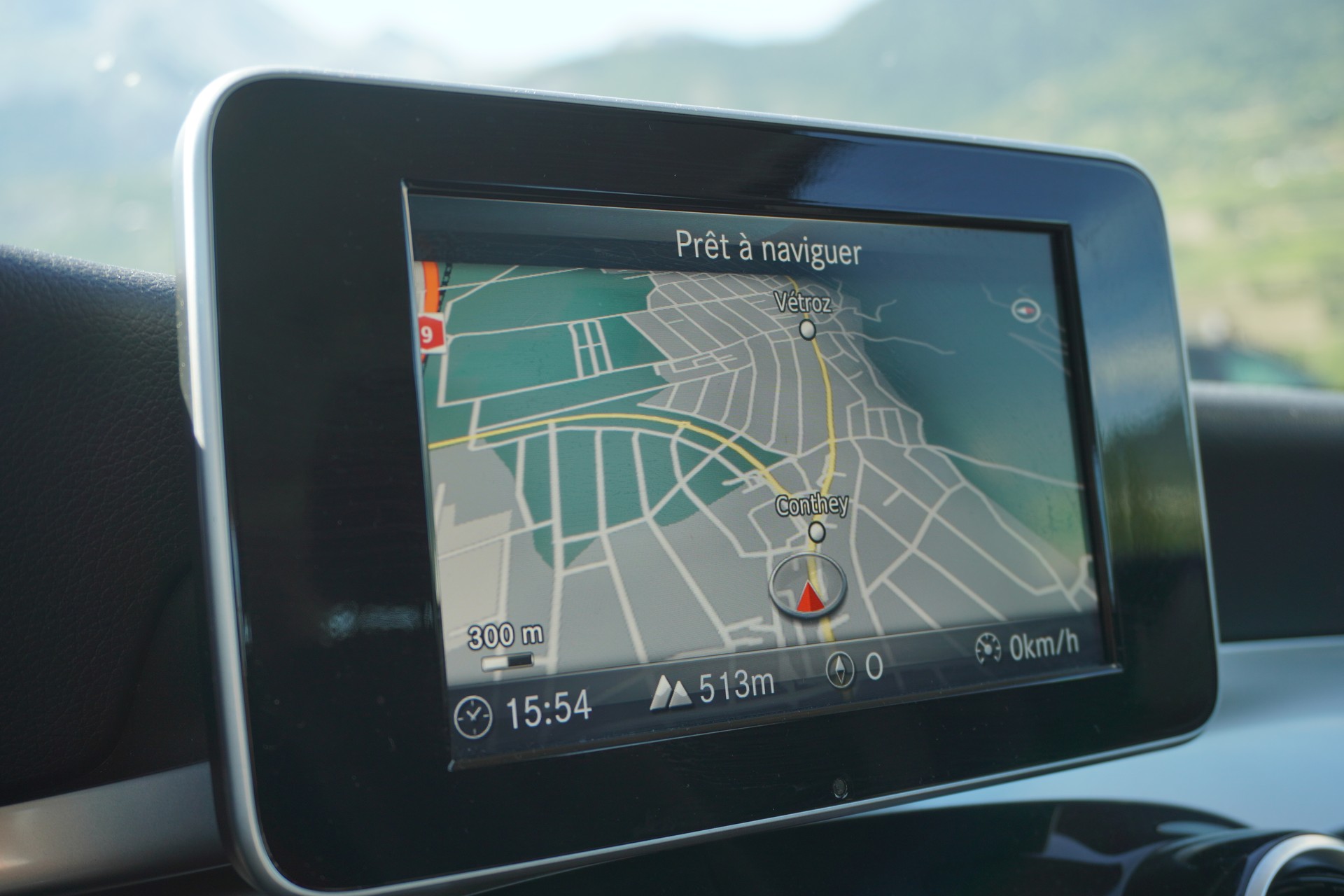 MERCEDES-BENZ GLC 250 4Matic 9G-Tronic-image-22