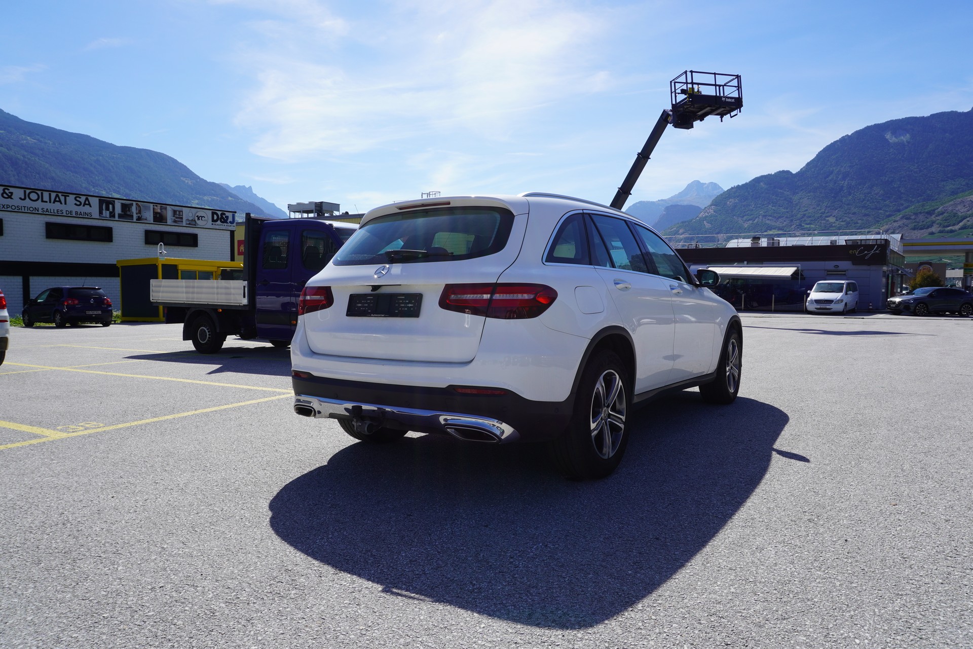 MERCEDES-BENZ GLC 250 4Matic 9G-Tronic-image-3