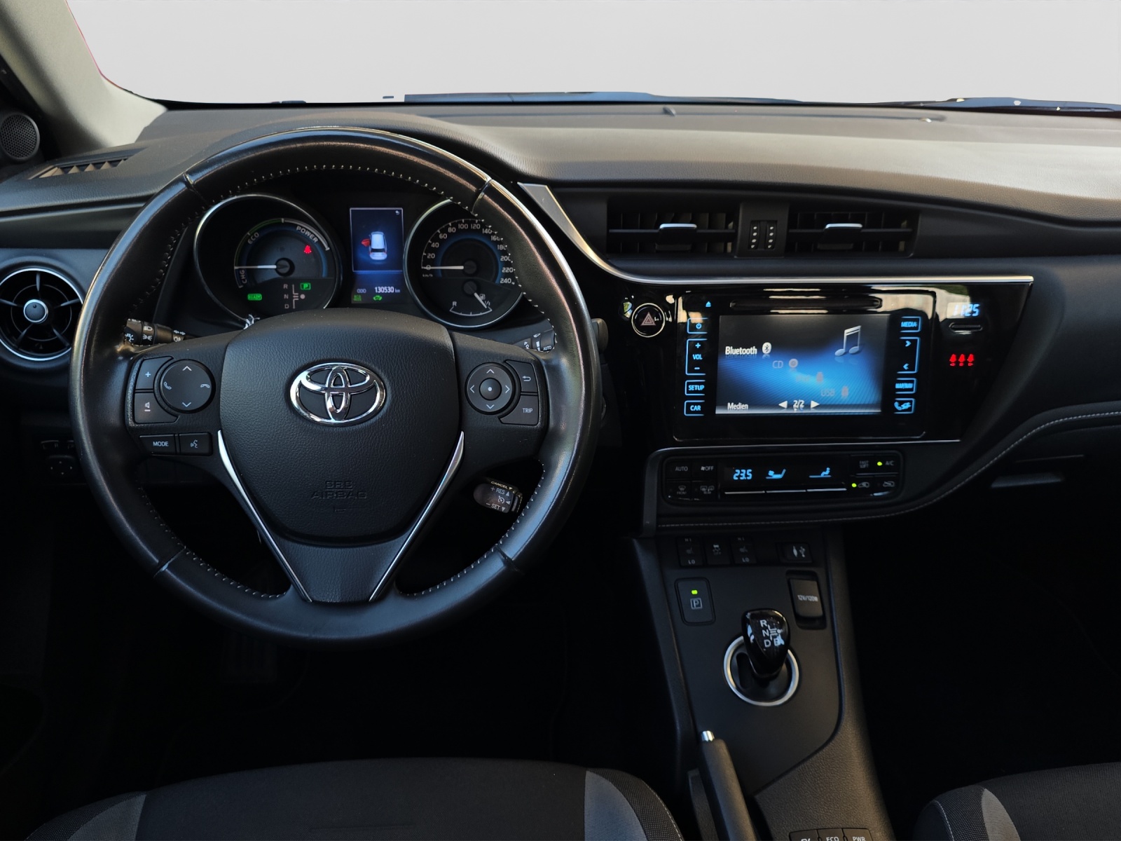 TOYOTA Auris Touring Sports 1.8 HSD Trend-image-10