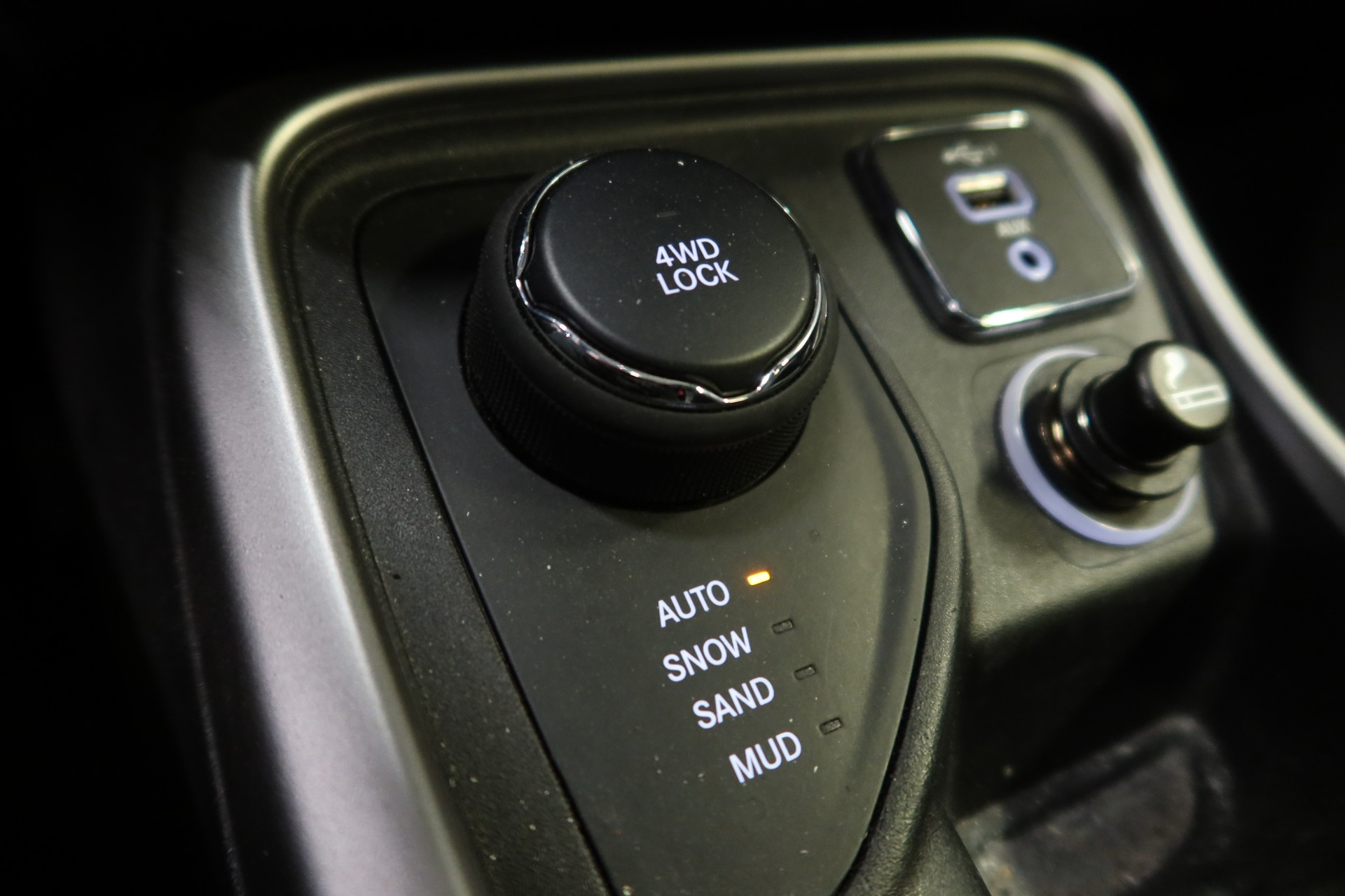 JEEP Compass 1.4 T S AWD-image-9
