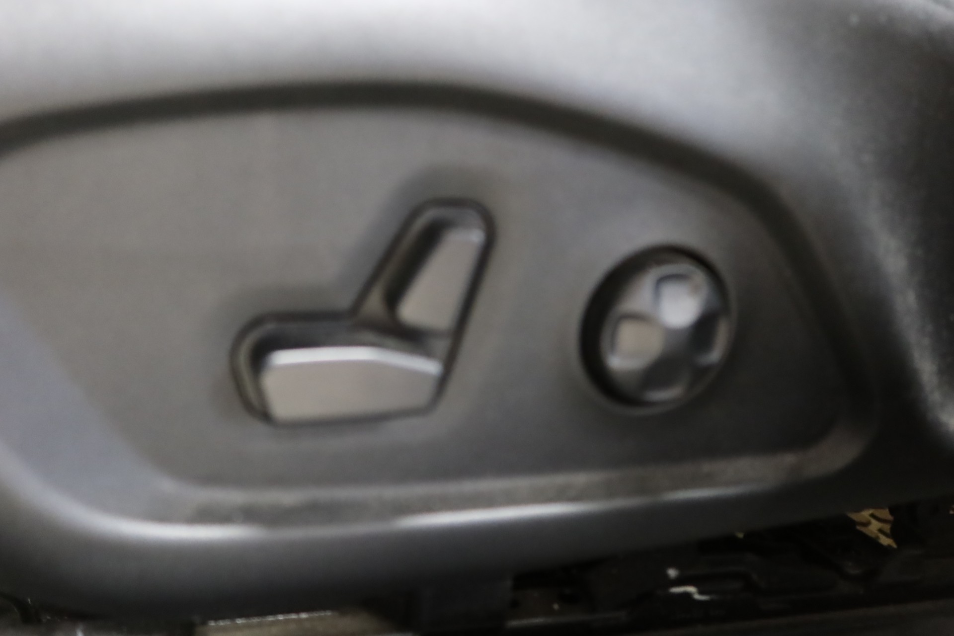 JEEP Compass 1.4 T S AWD-image-11