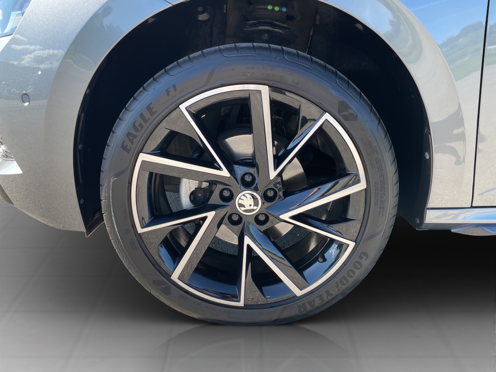 SKODA Kamiq 1.0 TSI Monte Carlo DSG-image-17