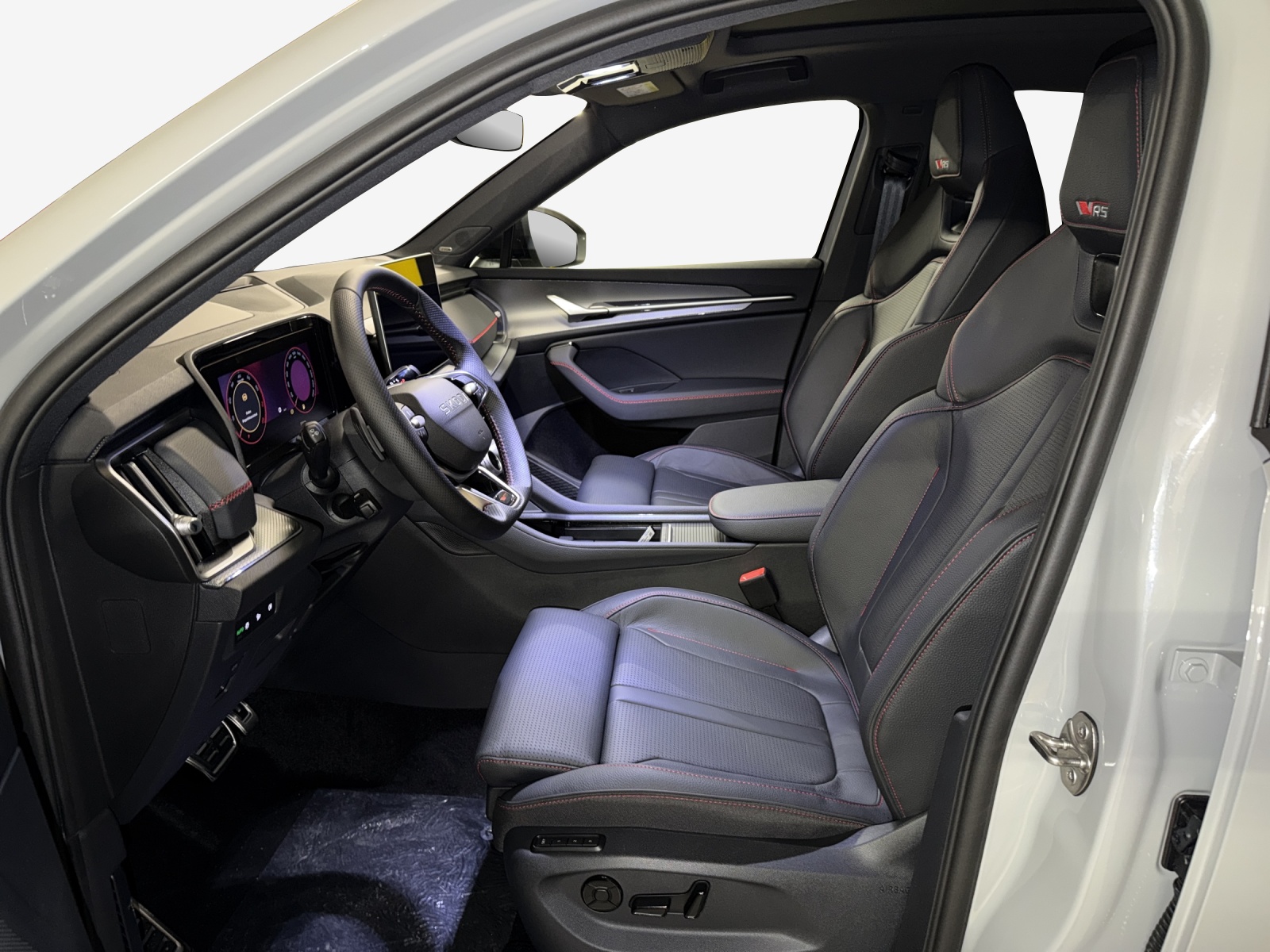 SKODA Kodiaq 2.0 TSI RS 4x4-image-7
