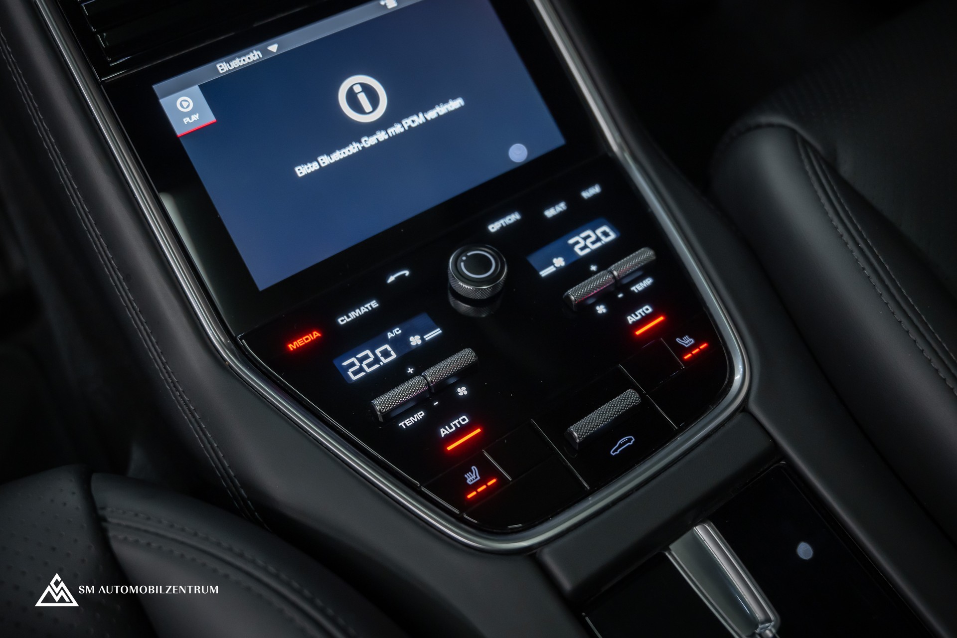 PORSCHE Panamera 3.0 V6 4 / Approved / Panorama / 360° / Bose / AHK-image-20