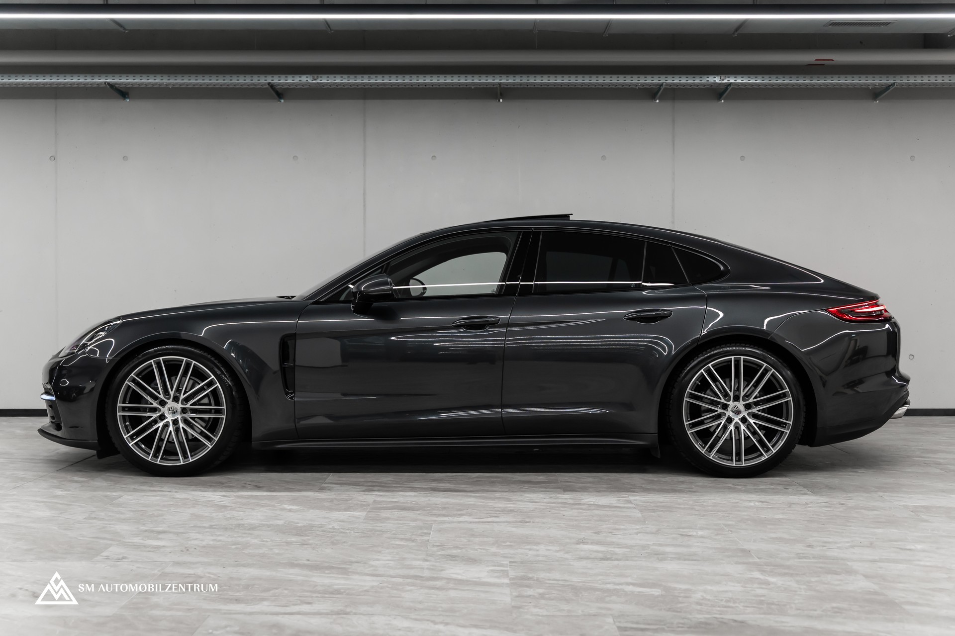 PORSCHE Panamera 3.0 V6 4 / Approved / Panorama / 360° / Bose / AHK-image-4