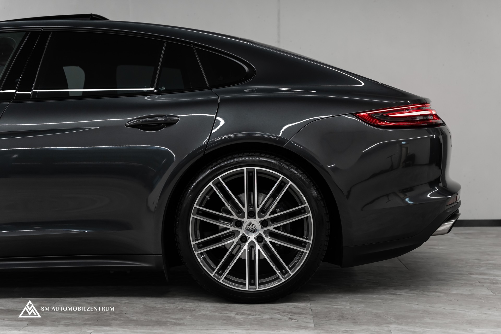PORSCHE Panamera 3.0 V6 4 / Approved / Panorama / 360° / Bose / AHK-image-5