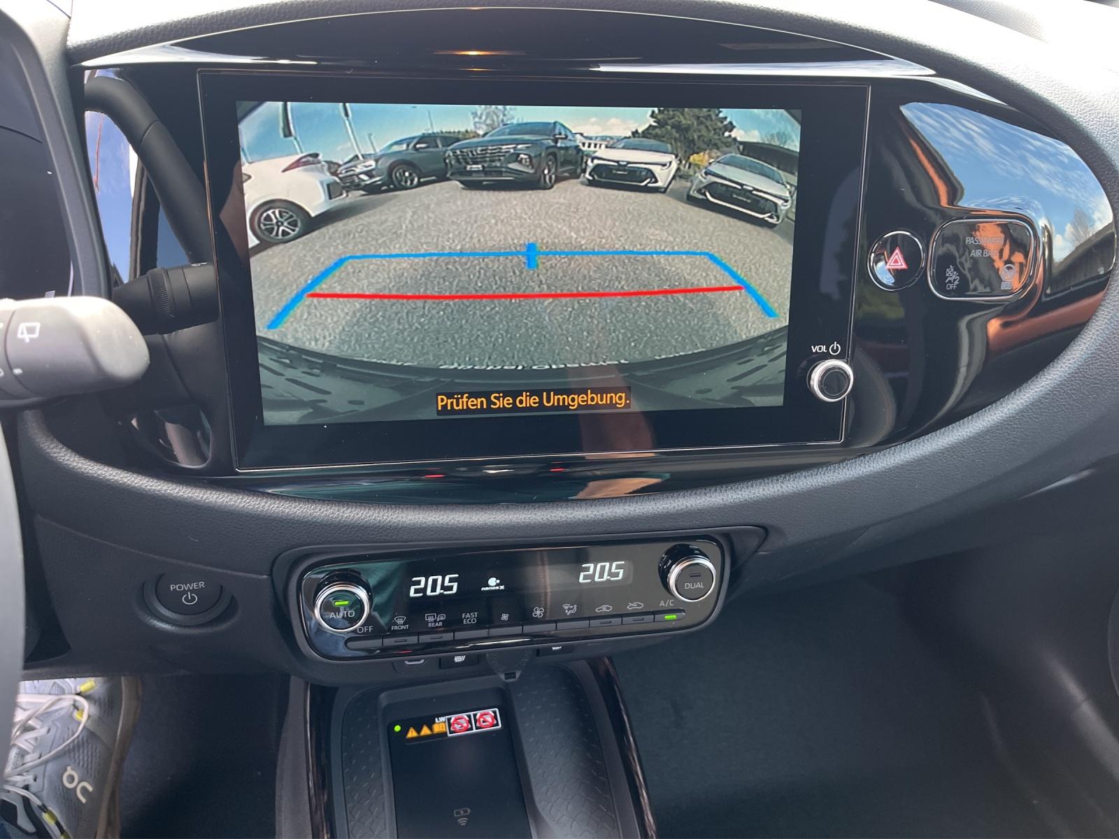 TOYOTA Aygo X 1.5 VVT-i HSD Style-image-9