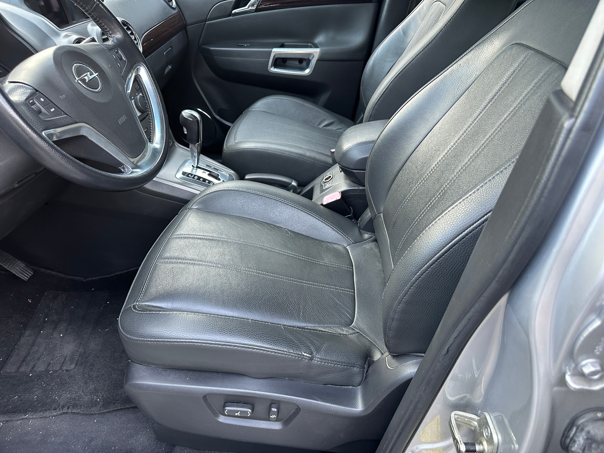 OPEL Antara 3.2 V6 Cosmo 4WD Automatic-image-3