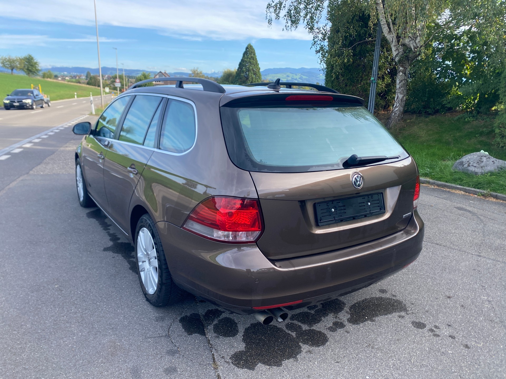 VW Golf Variant 1.6 TDI Comfortline 4Motion-image-8