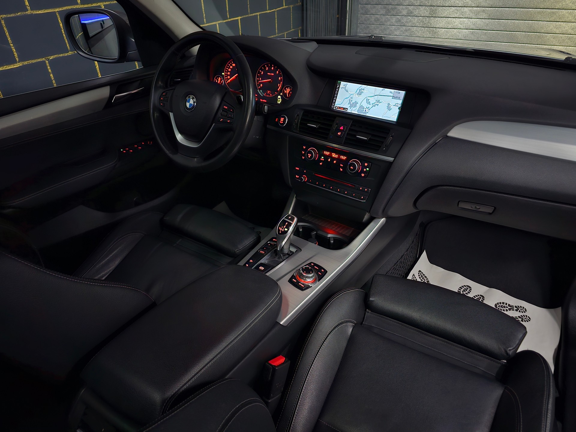 BMW X3 xDrive 35i Steptronic-image-8