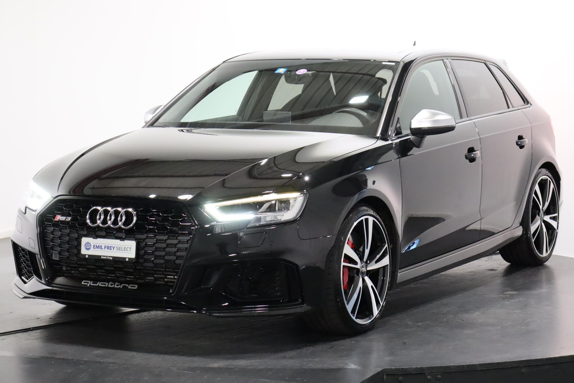 AUDI RS3 Sportback 2.5 T FSI quattro S-Tronic-image-0
