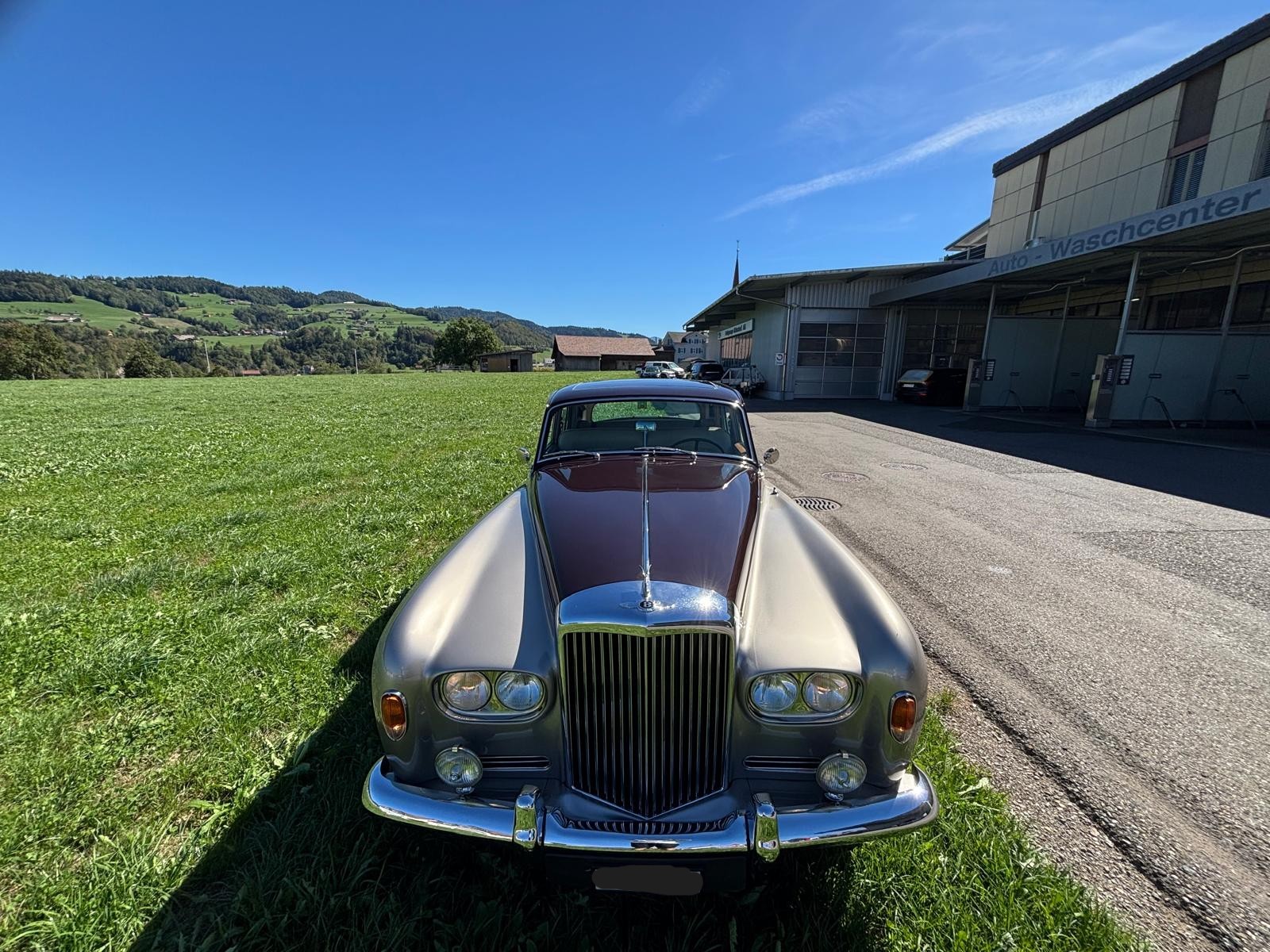 BENTLEY S3-image-3
