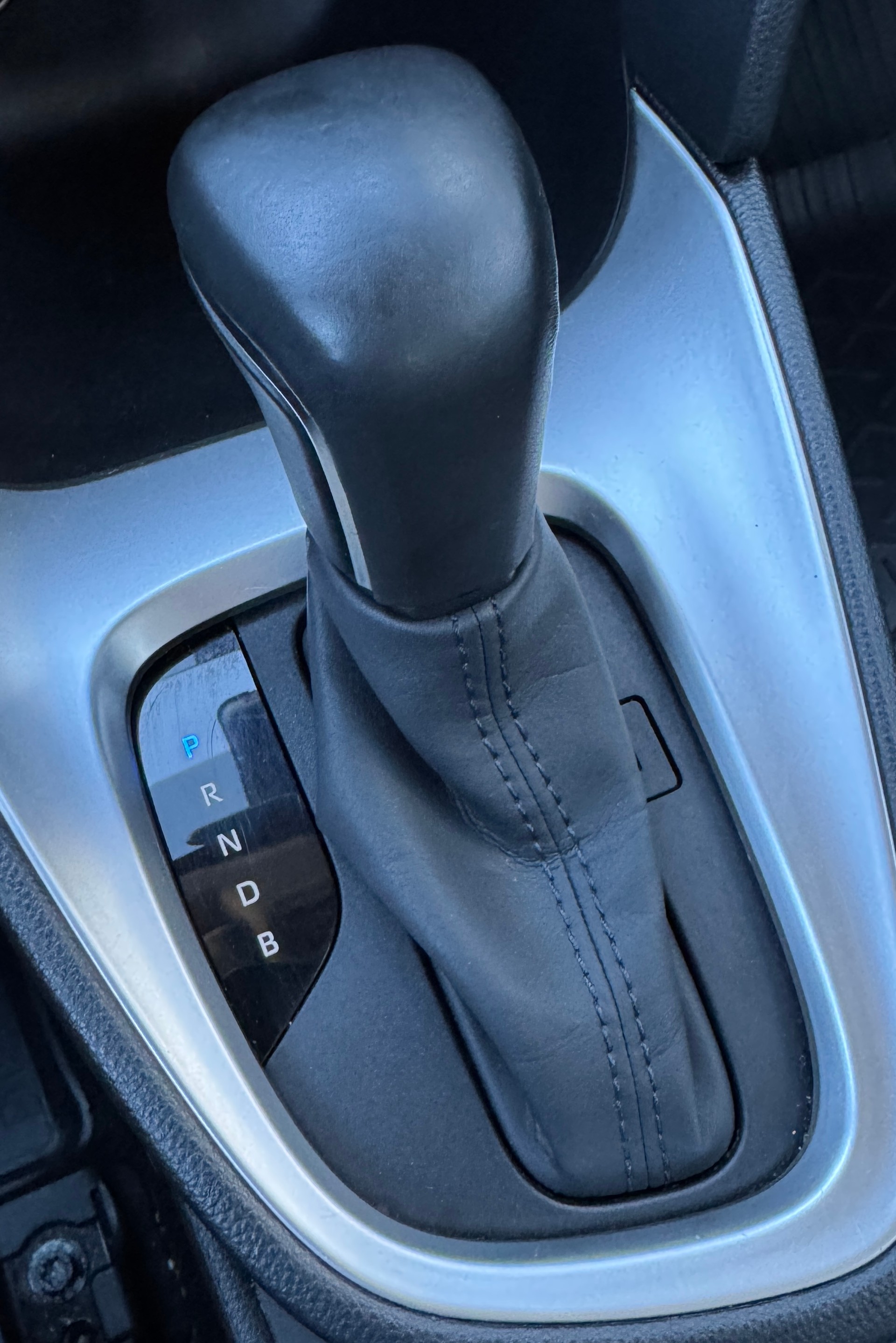 TOYOTA Yaris Cross 1.5 Comfort e-CVT AWDi-image-19