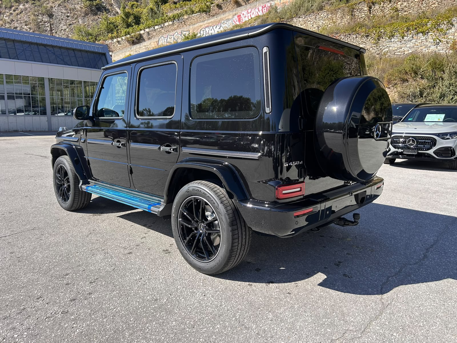 MERCEDES-BENZ G 450d 9G-Tronic-image-2