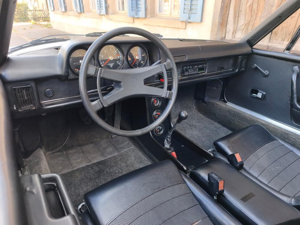 PORSCHE 914 2.0-image-9