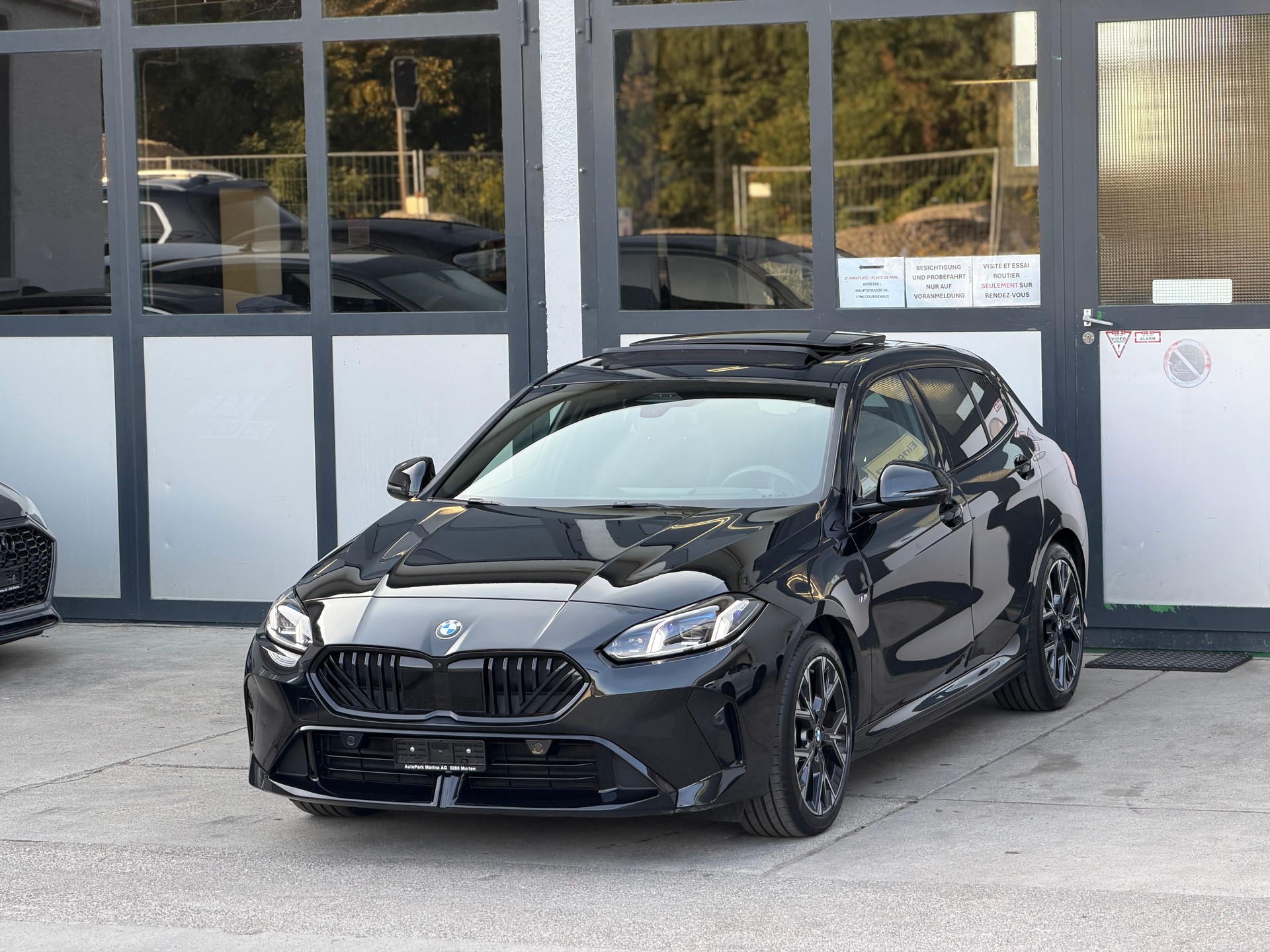 BMW 123 xDrive M Sport Steptronic-image-1