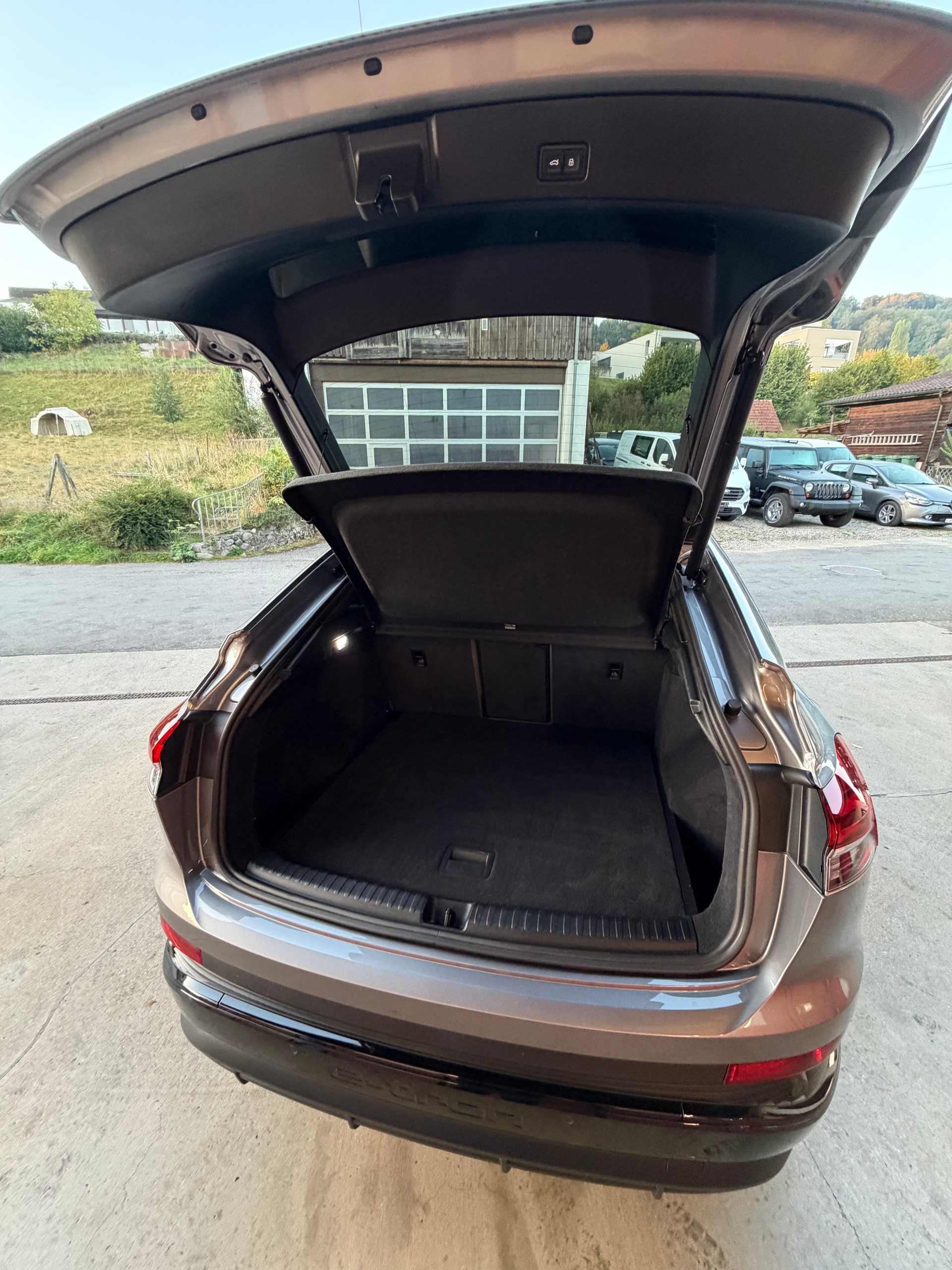 AUDI Q4 Sportback e-tron 50 quattro // S-Line // SoH 93%-image-12