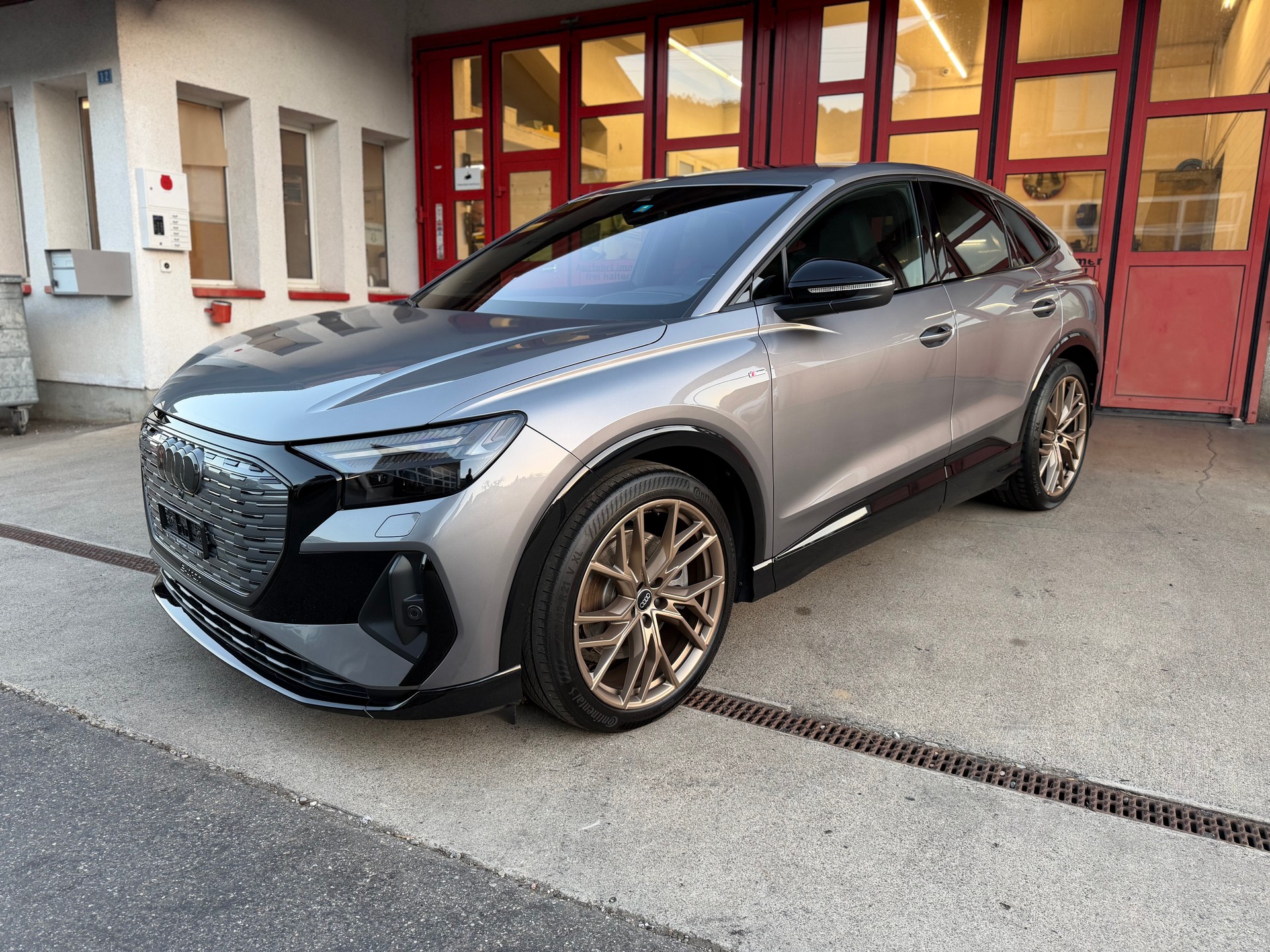 AUDI Q4 Sportback e-tron 50 quattro // S-Line // SoH 93%-image-1