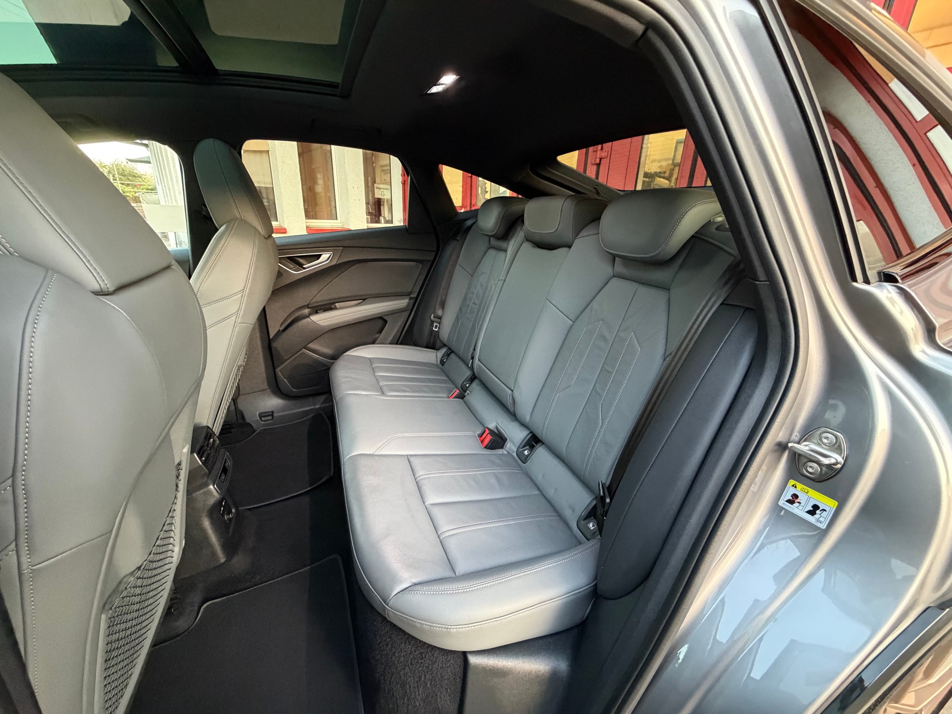 AUDI Q4 Sportback e-tron 50 quattro // S-Line // SoH 93%-image-14