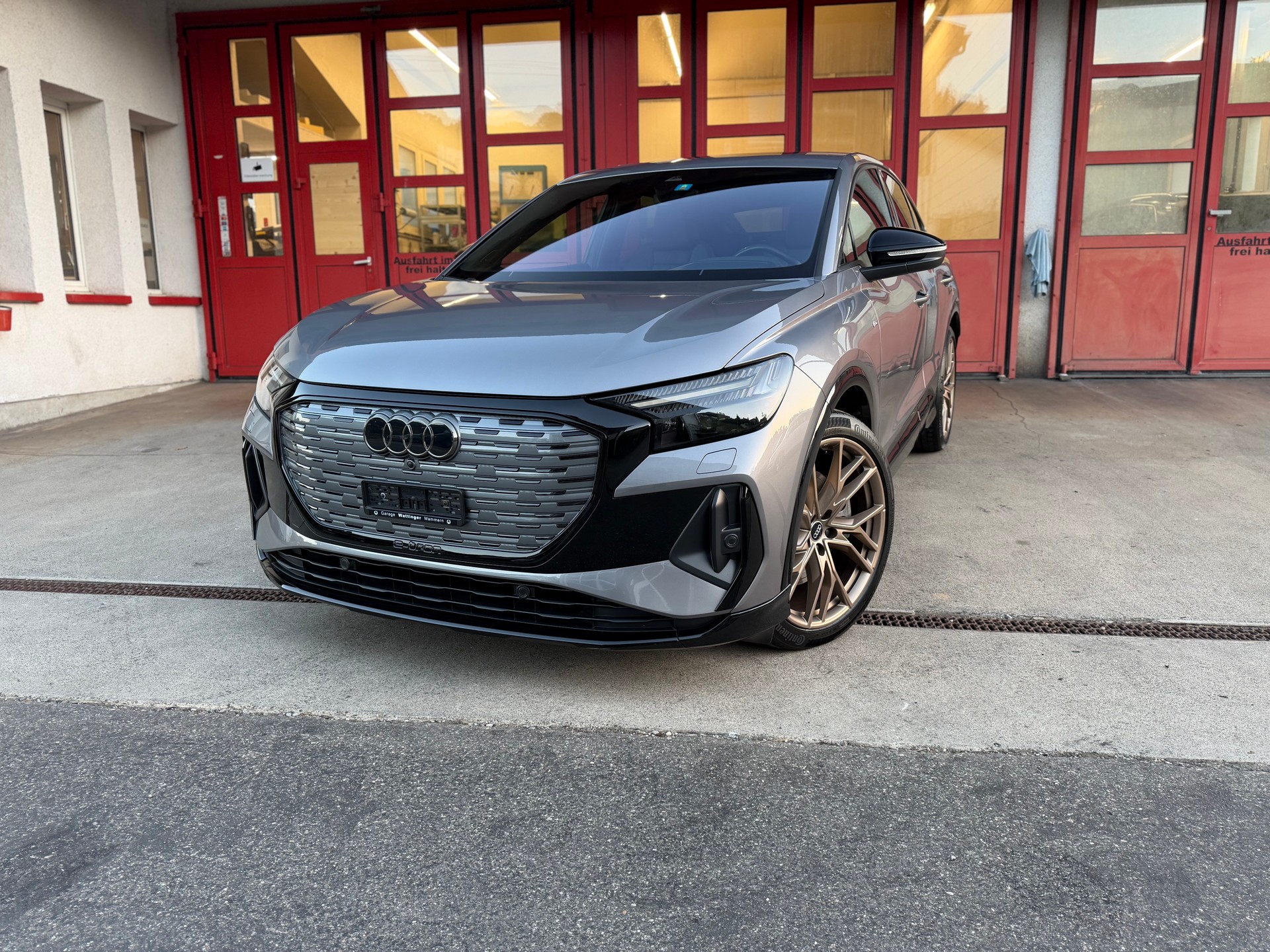 AUDI Q4 Sportback e-tron 50 quattro // S-Line // SoH 93%-image-0