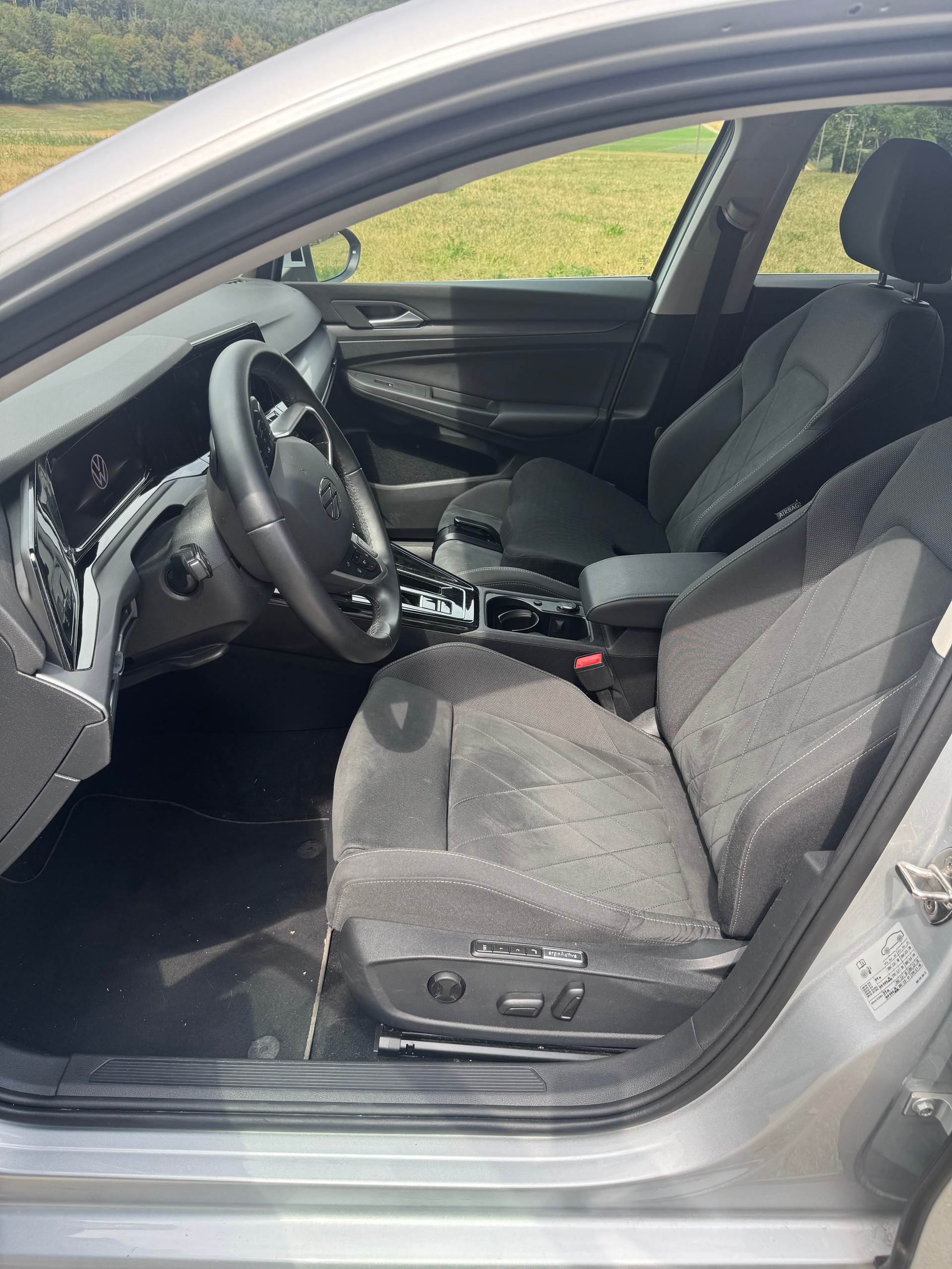 VW 1.4 TSI PHEV Style DSG-image-4