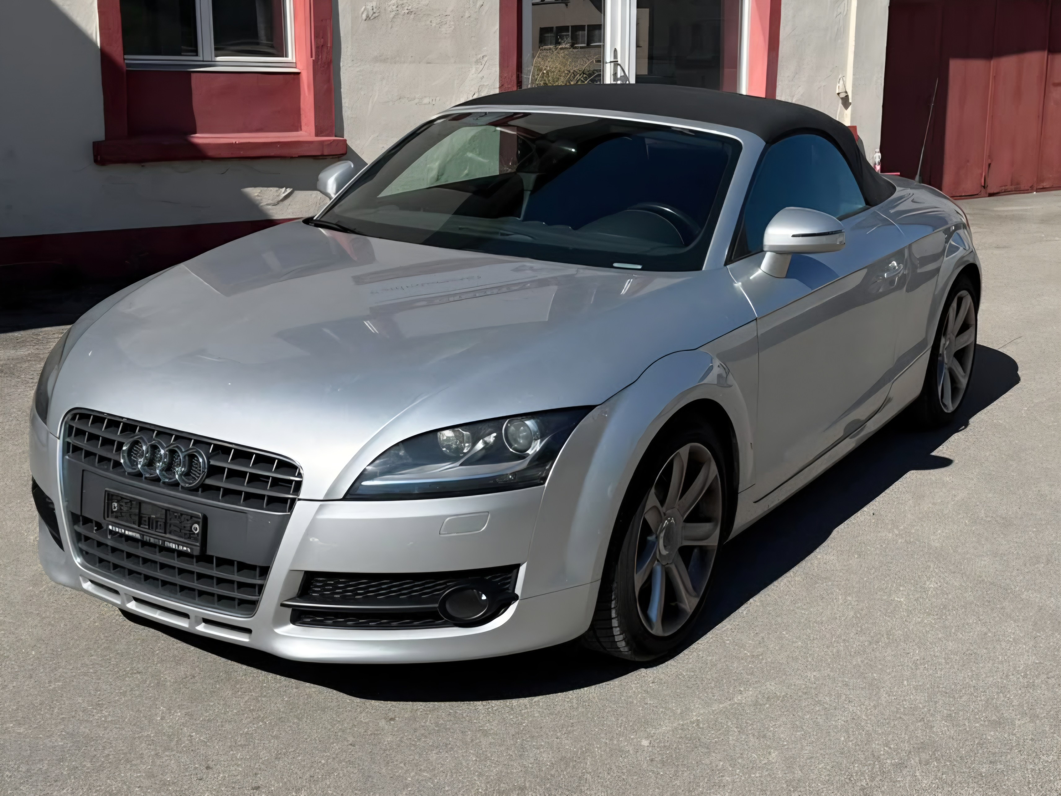 Car photo