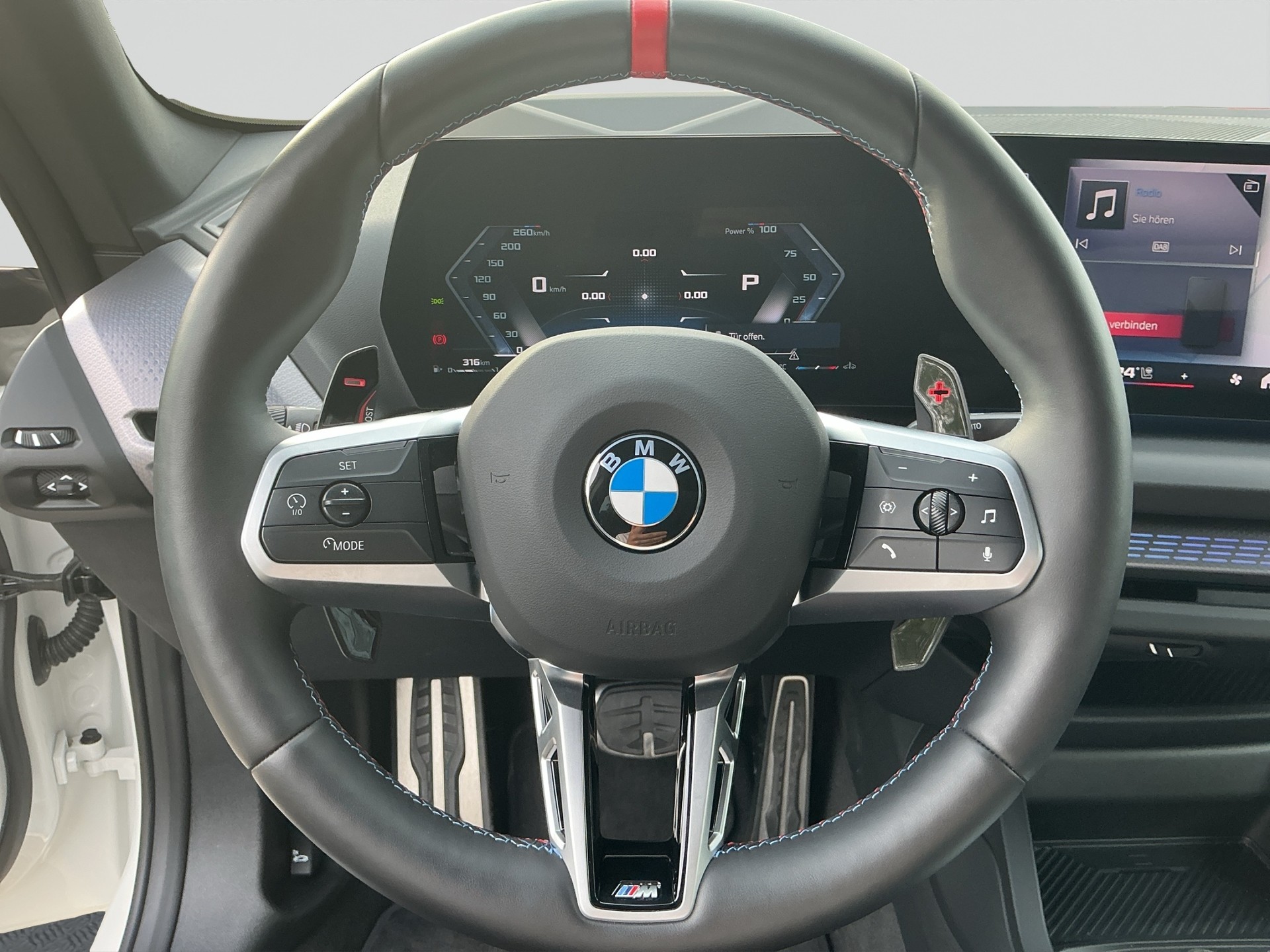 BMW M235 xDrive Gran Coupé-image-10