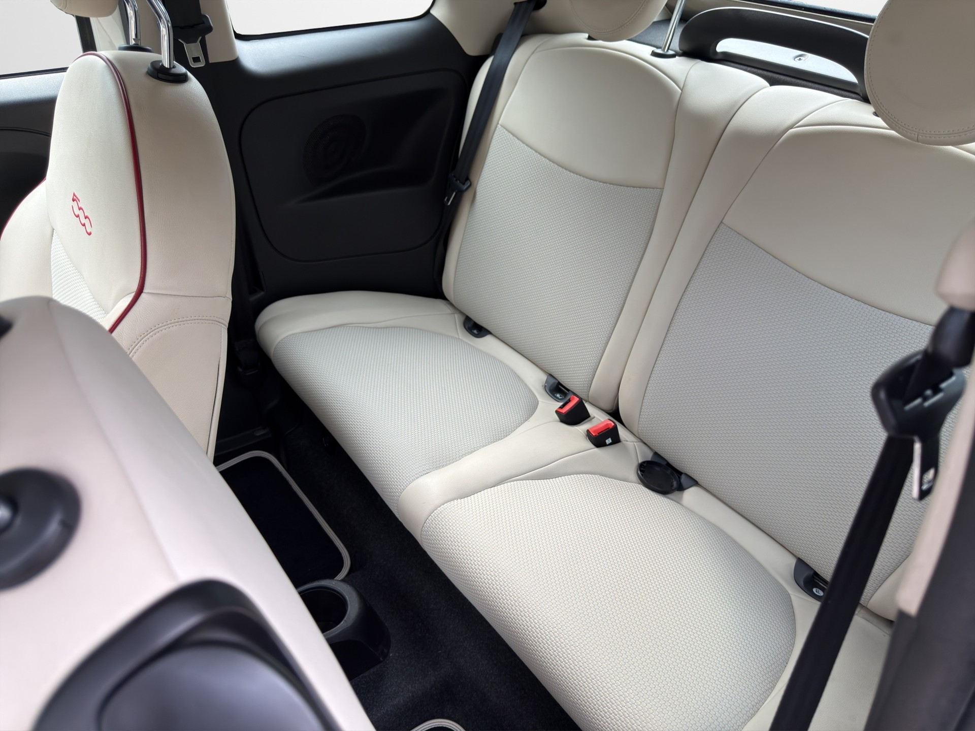 FIAT 500C 0.9 Twinair Dolcevita-image-10