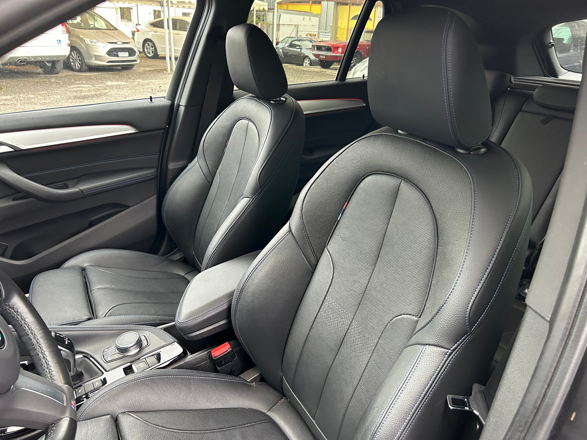 BMW X1 xDrive 20d M Sport Steptronic-image-12
