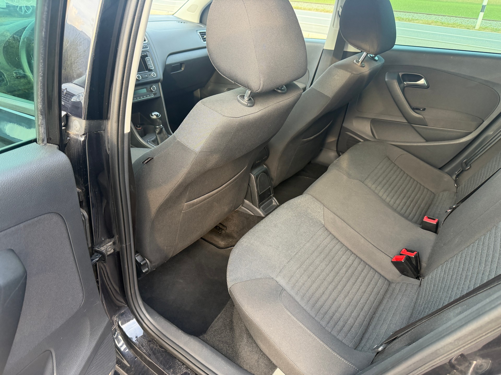 VW Polo 1.2 TSI Comfortline-image-7
