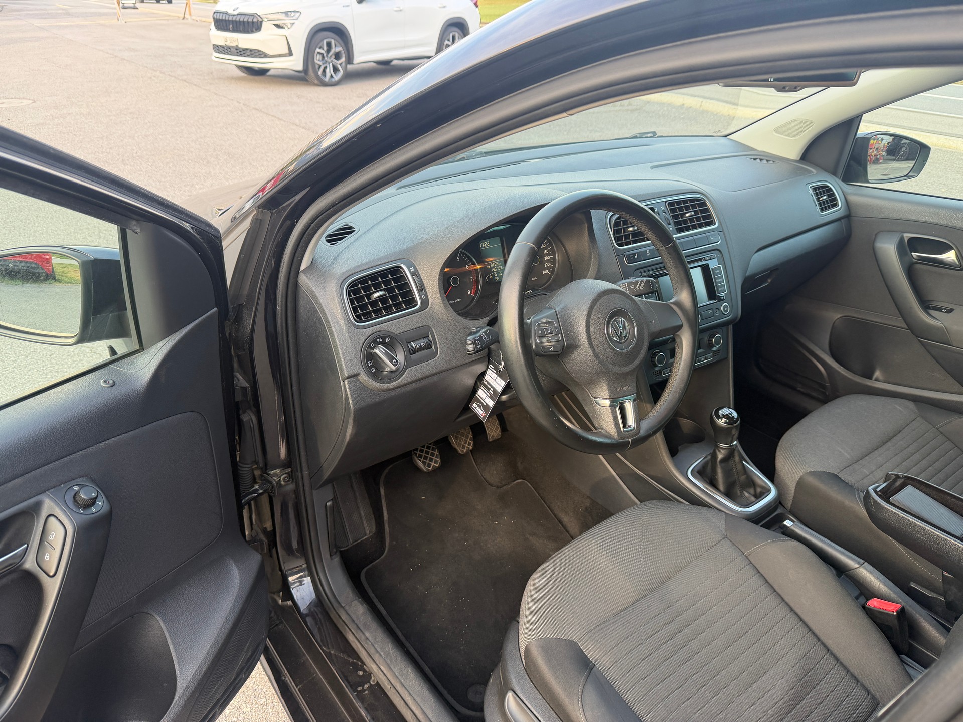 VW Polo 1.2 TSI Comfortline-image-6