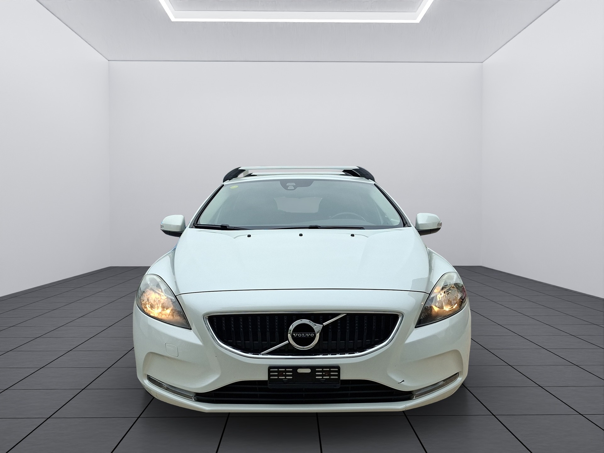 VOLVO V40 D3 Kinetic-image-4