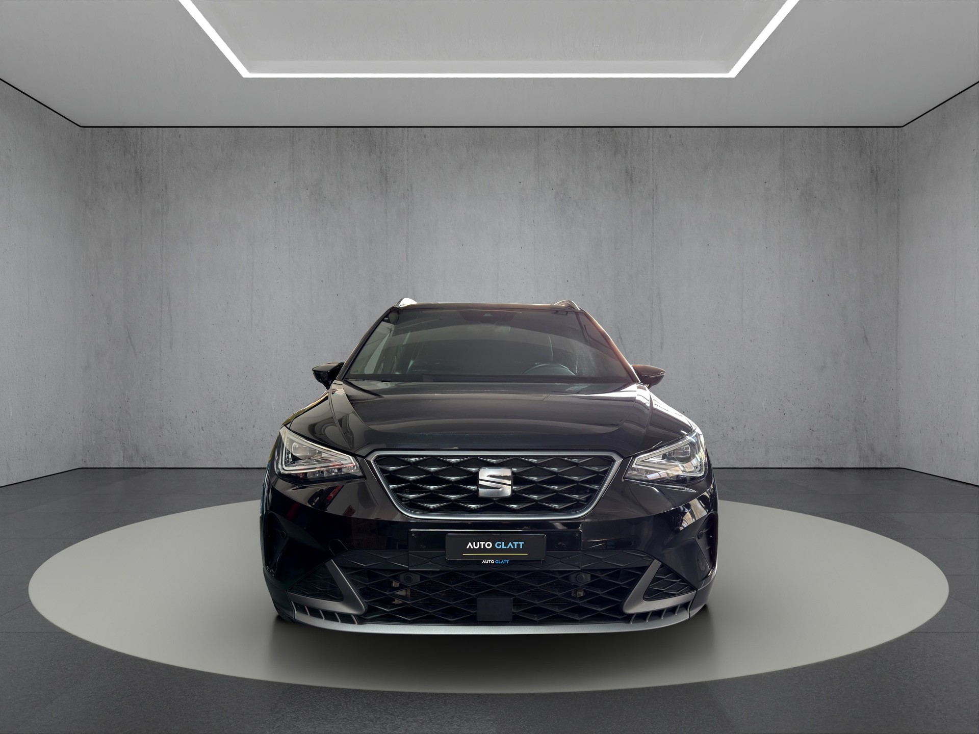SEAT Arona 1.5 Eco TSI FR Edition DSG "Leder Alcantara-Navi-RF.-Kamera-8-fach Alu"-image-6