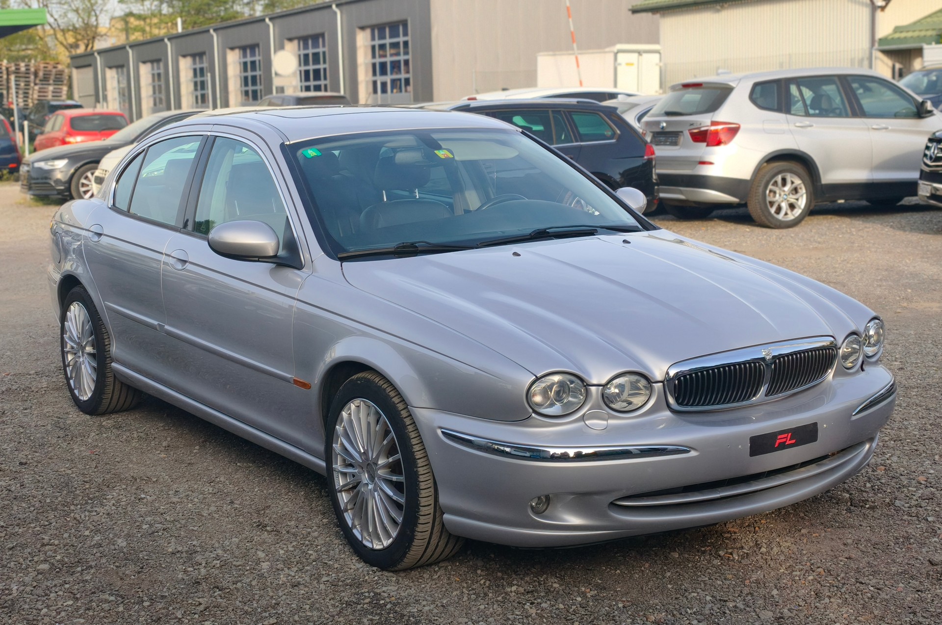 JAGUAR X-Type 2.5 V6 Traction4 Executive-image-2