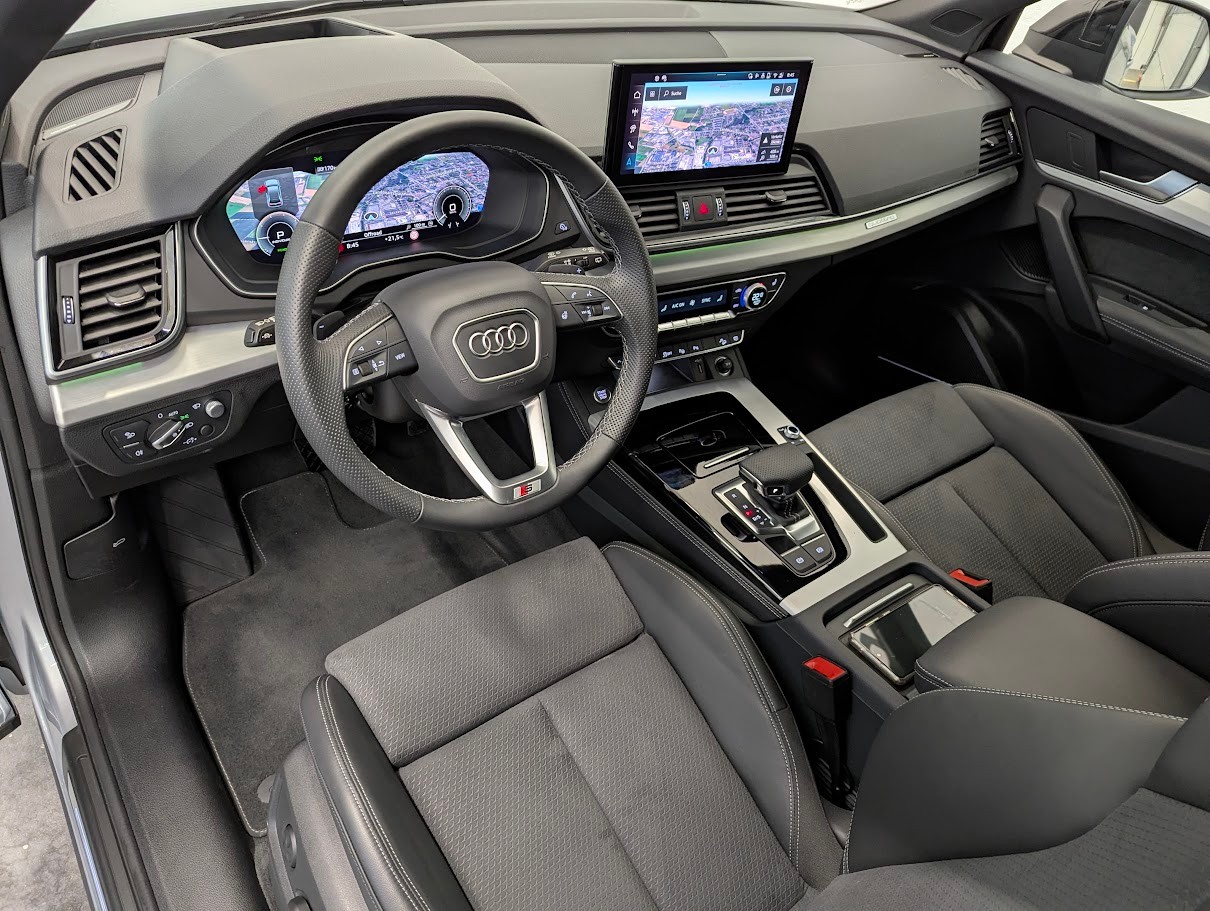 AUDI Q5 2.0 50 TFSI e PHEV S Line quattro S-Tronic*5J GAR 2xS-LINE 21 ZOLL 360CAM B&O LUFT AHK 2'000KG*-image-6