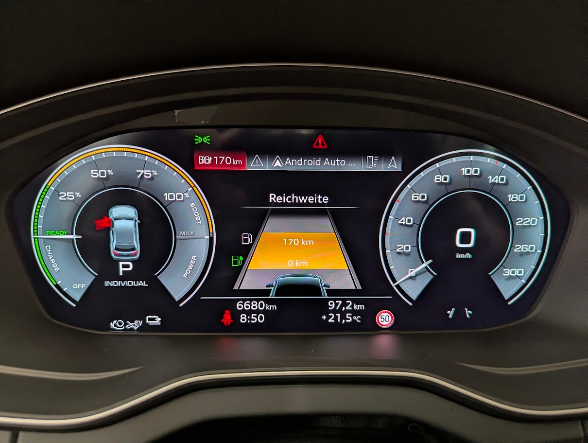 AUDI Q5 2.0 50 TFSI e PHEV S Line quattro S-Tronic*5J GAR 2xS-LINE 21 ZOLL 360CAM B&O LUFT AHK 2'000KG*-image-10