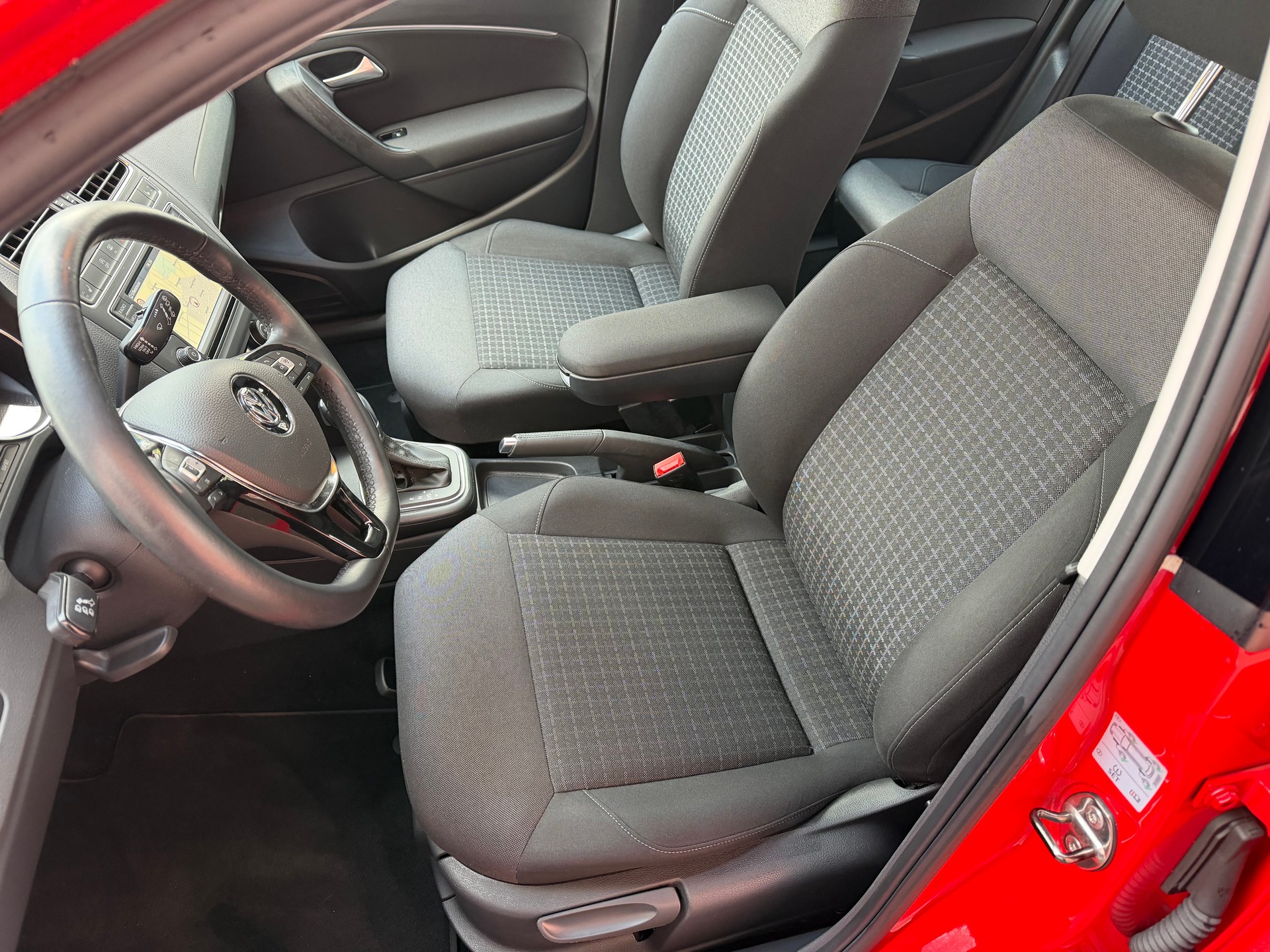 VW Polo 1.2 TSI BMT Comfortline DSG-image-11