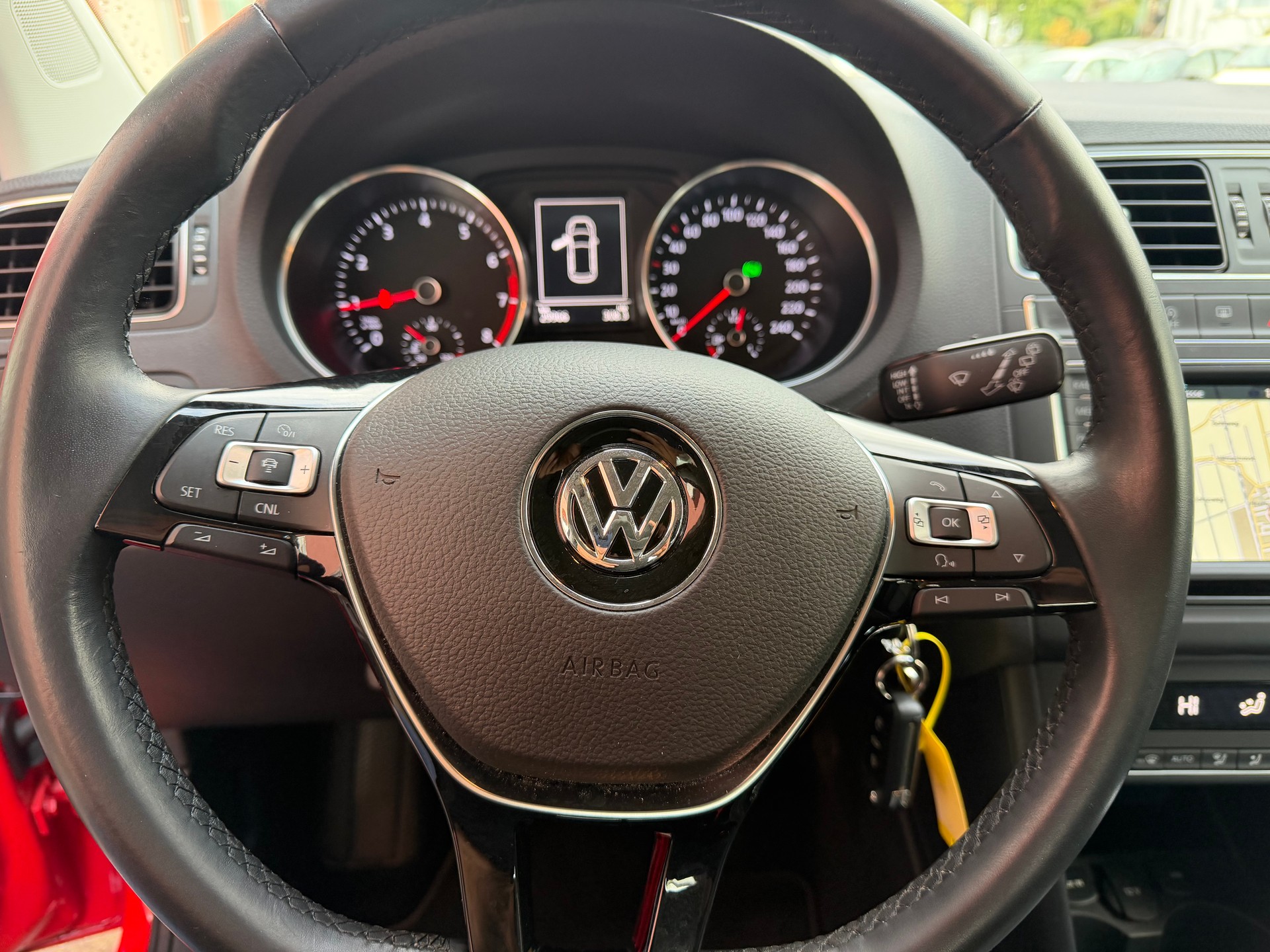 VW Polo 1.2 TSI BMT Comfortline DSG-image-6