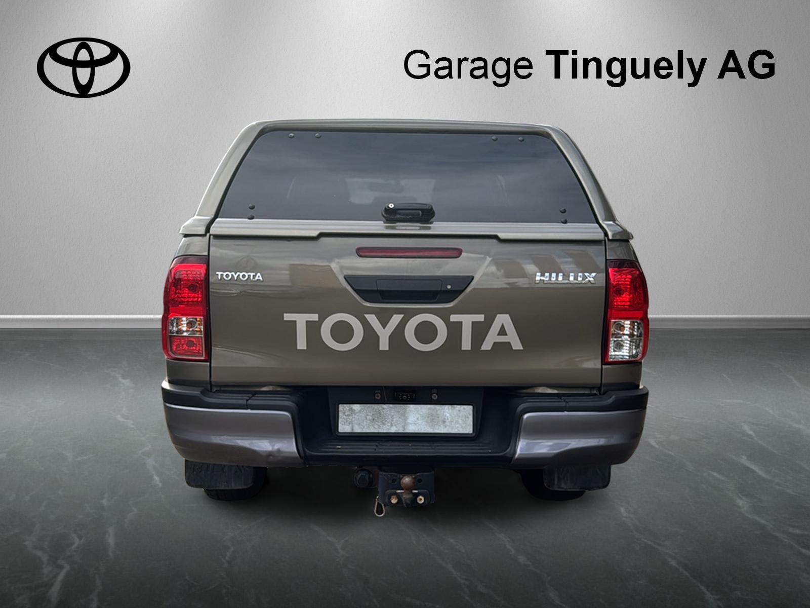 TOYOTA Hilux Double Cab.-Pick-up 2.4 D-4D 150 Comfort-image-8