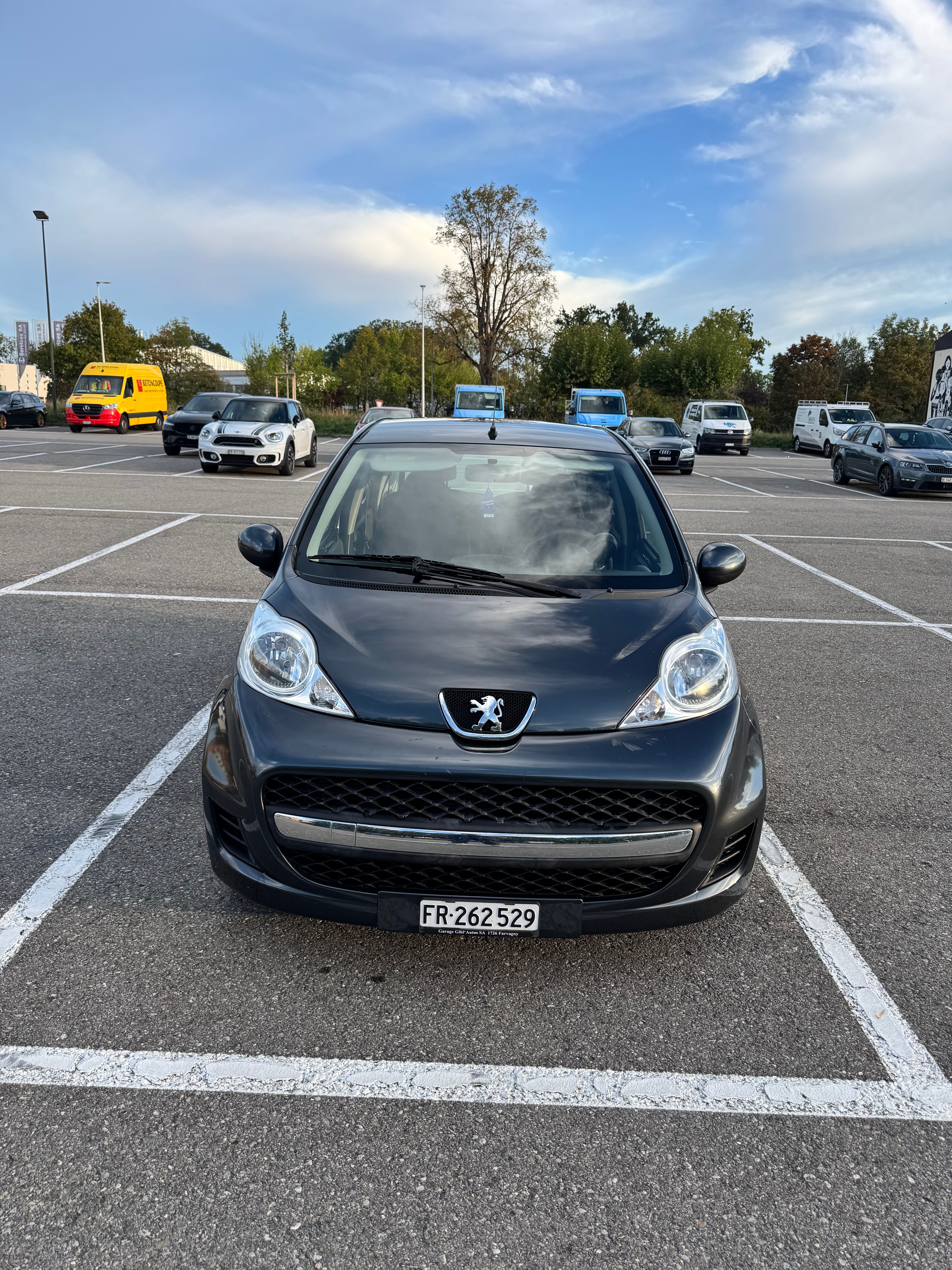 Car photo