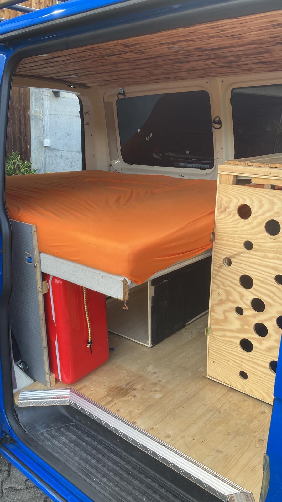 VW T5 2.0-image-15