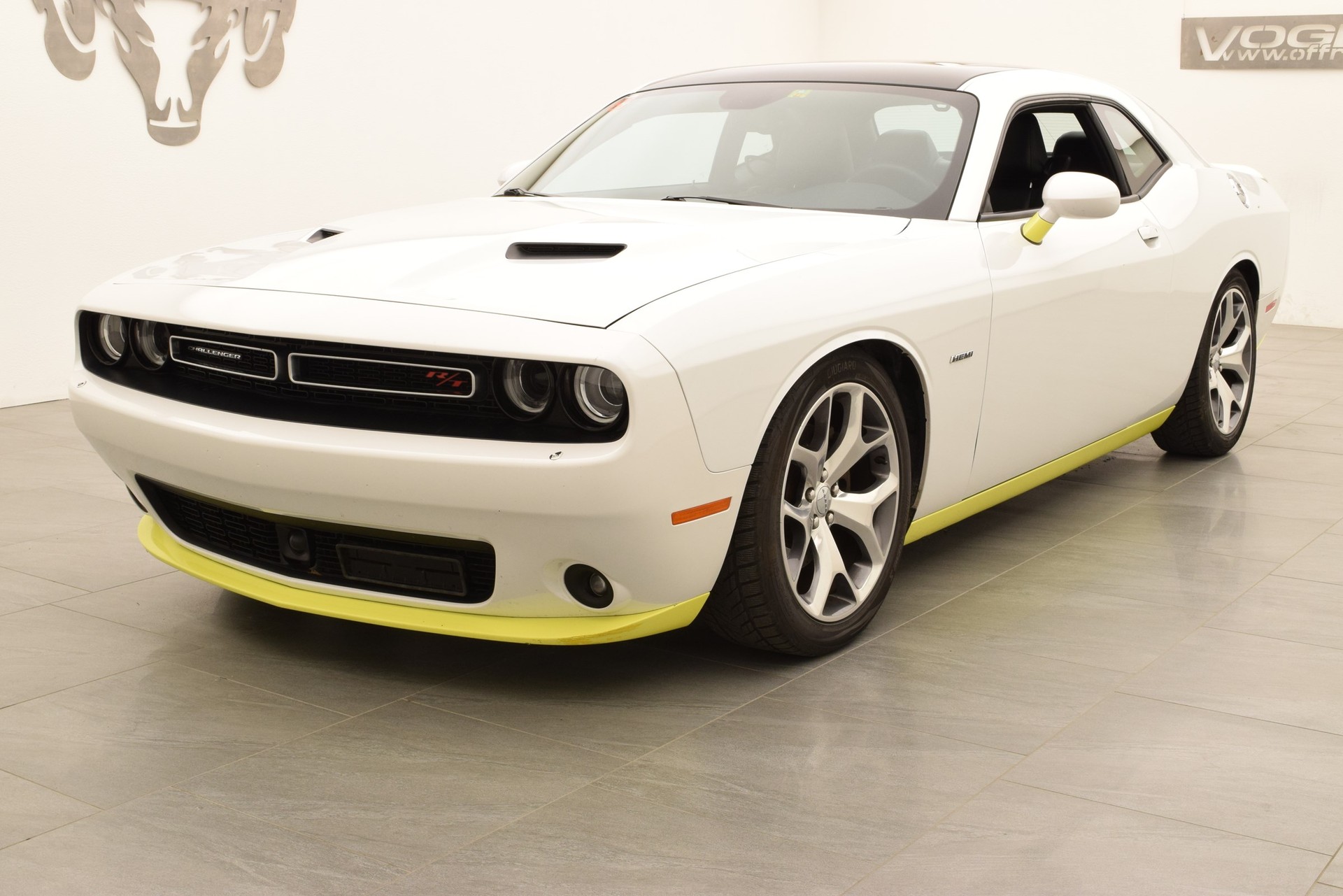 DODGE Challenger R/T 5.7-image-1
